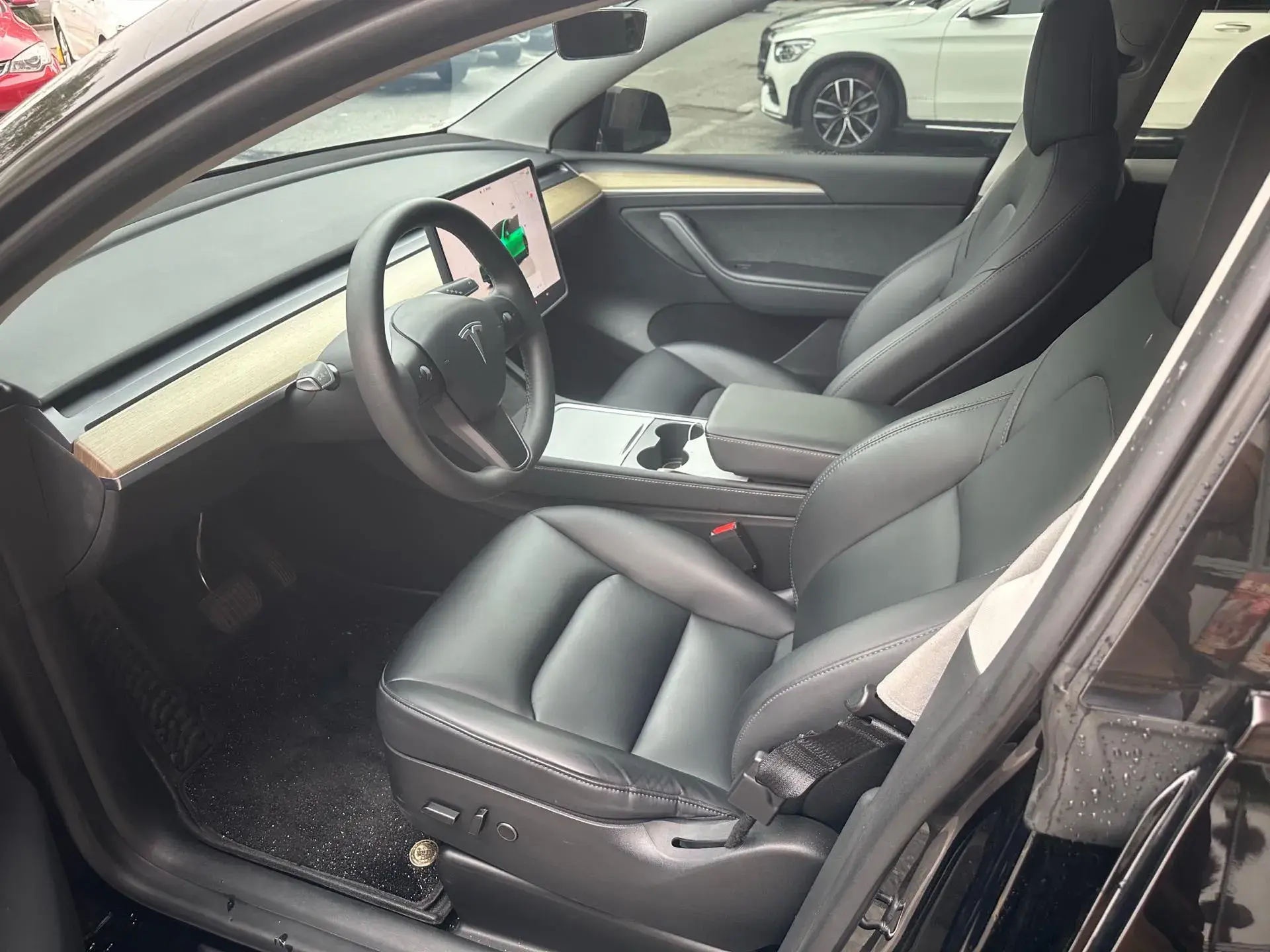 2022 TESLA MODEL thumbnail 2