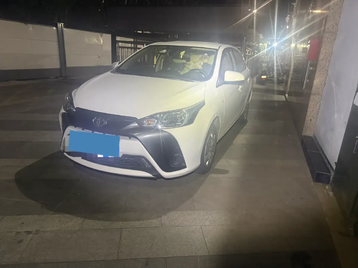 2019 Toyota Yaris L 1.5L 110HP L4 CVT