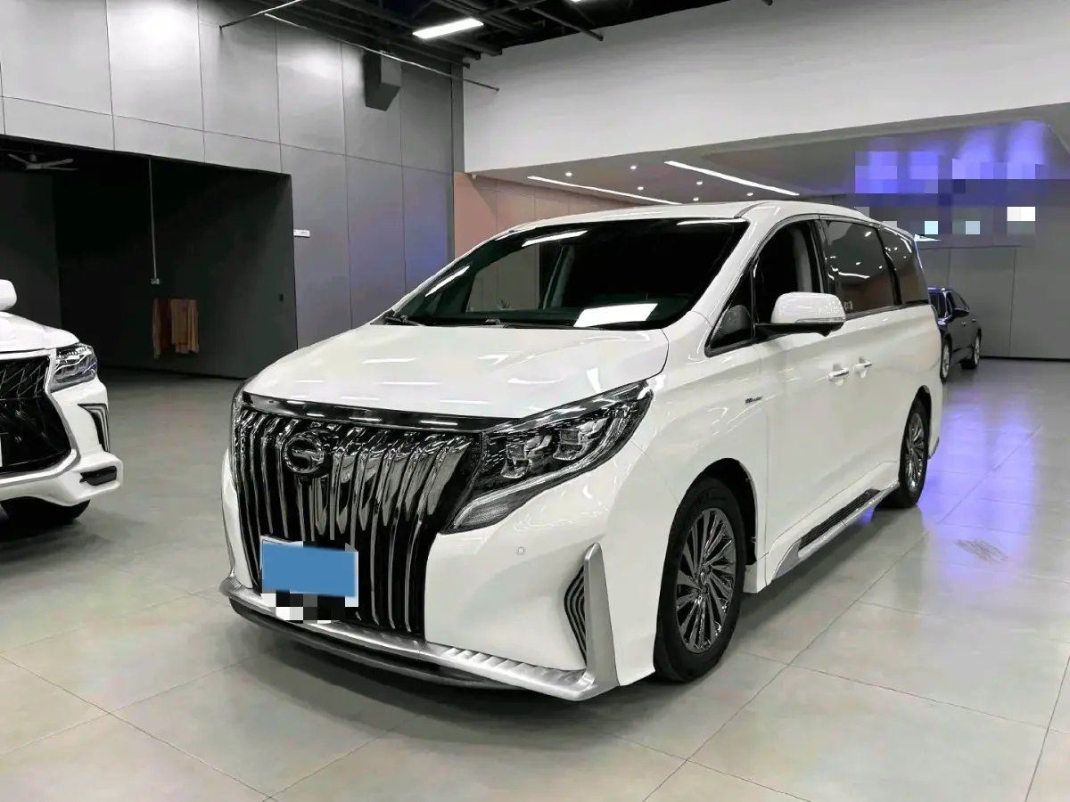 2021 GAC Trumpchi M8 2.0T 252HP L4 8AT