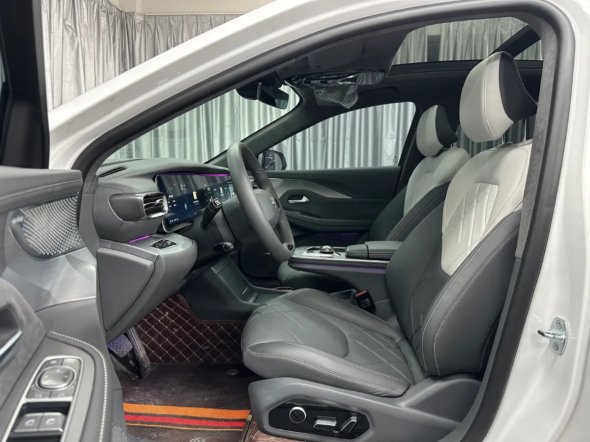 2025 ARCFOX αS6 BEV,autocango,china used car exporter,china ev exporter,chinese used car exporter,chinese used ev exporter