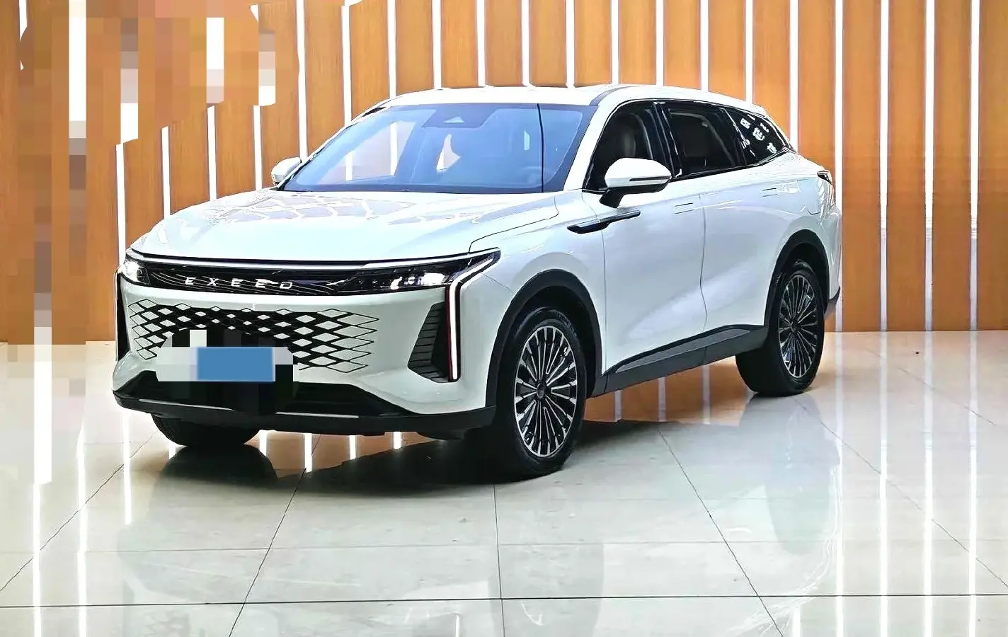 2024 Exceed RX C-DM 1.5T 156HP L4 3DHT PHEV 34.46KWH