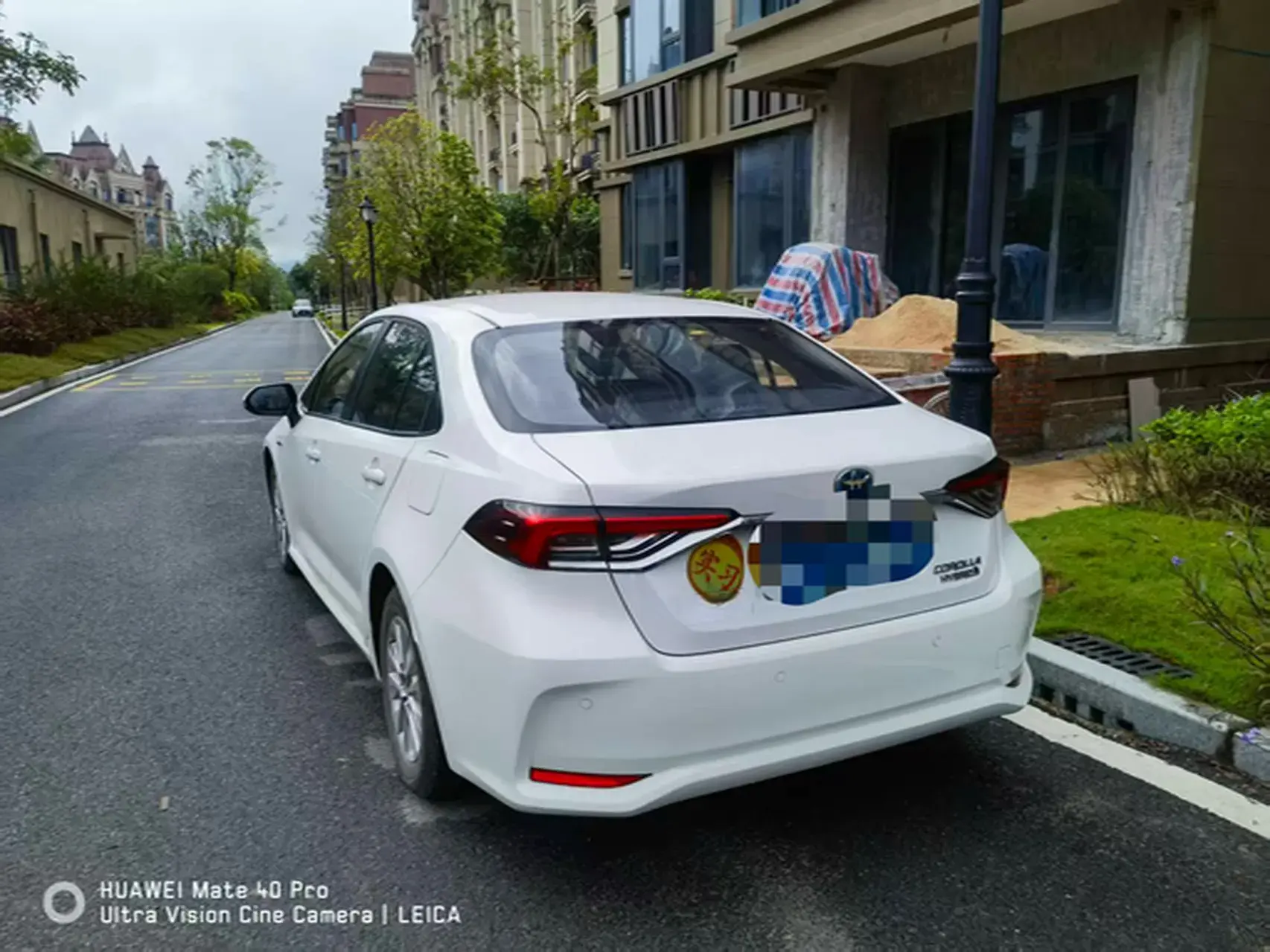 2023 TOYOTA COROLLA thumbnail 2