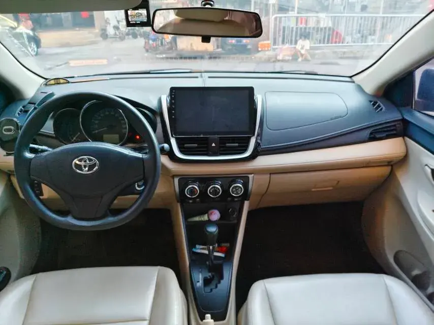 2017 TOYOTA VIOS thumbnail 4
