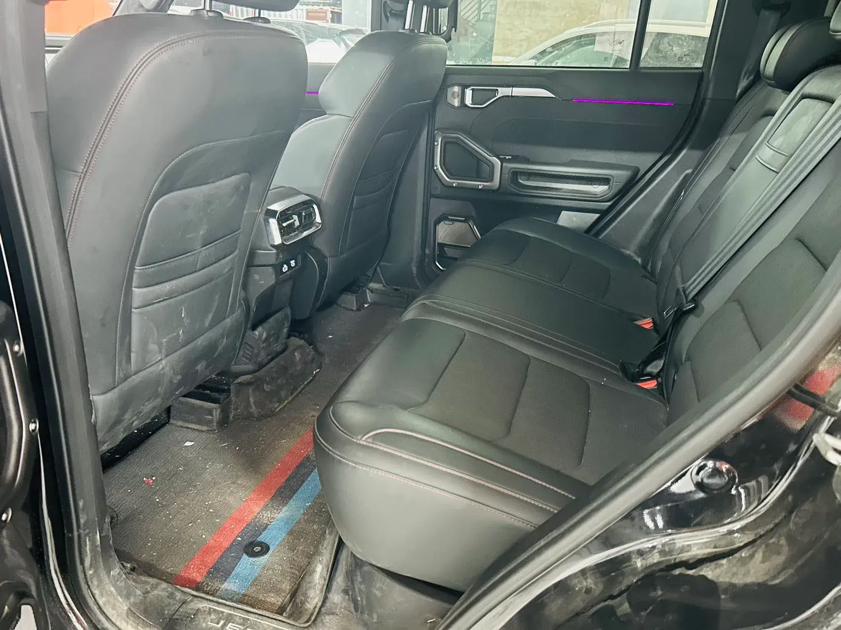 2023 JETOUR TRAVELLER thumbnail 4