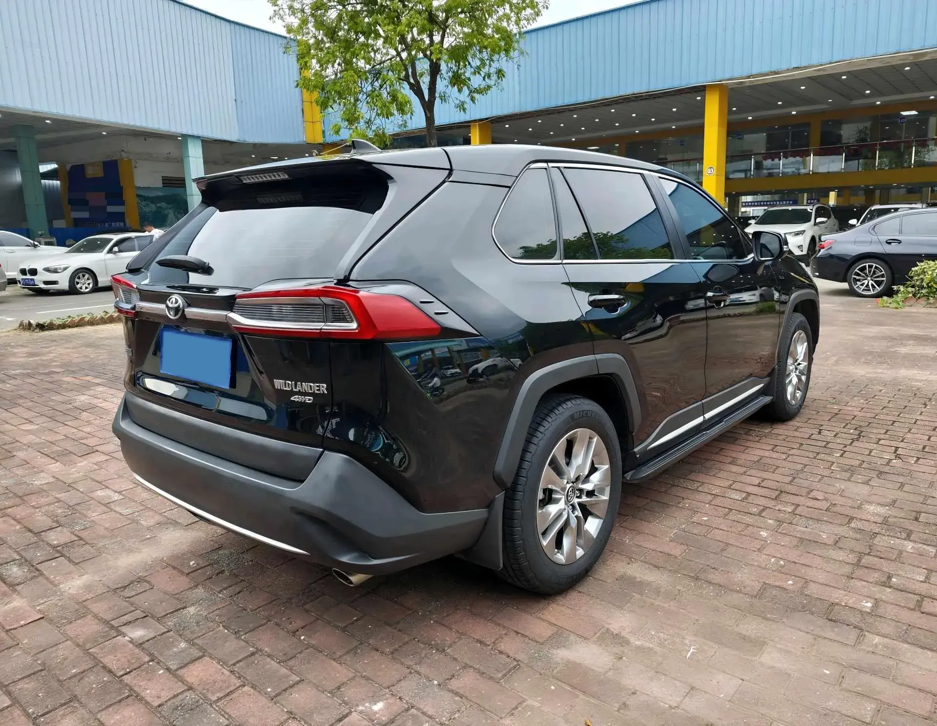 2020 TOYOTA WILDLANDER thumbnail 4