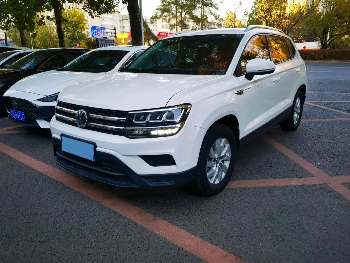 2019 Volkswagen Tharu 1.4T 150HP L4 7DCT