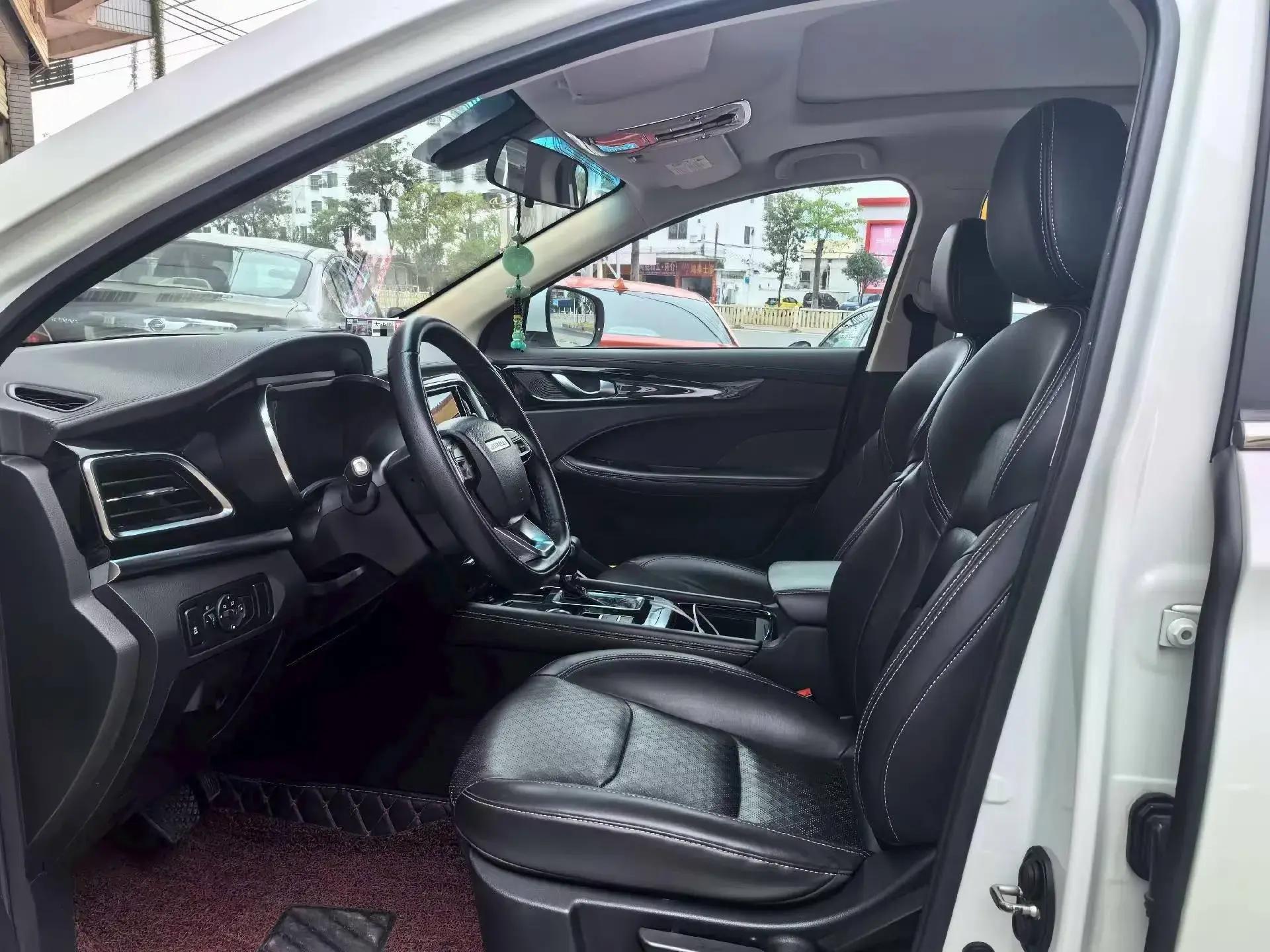 2019 JETOUR X90 thumbnail 4