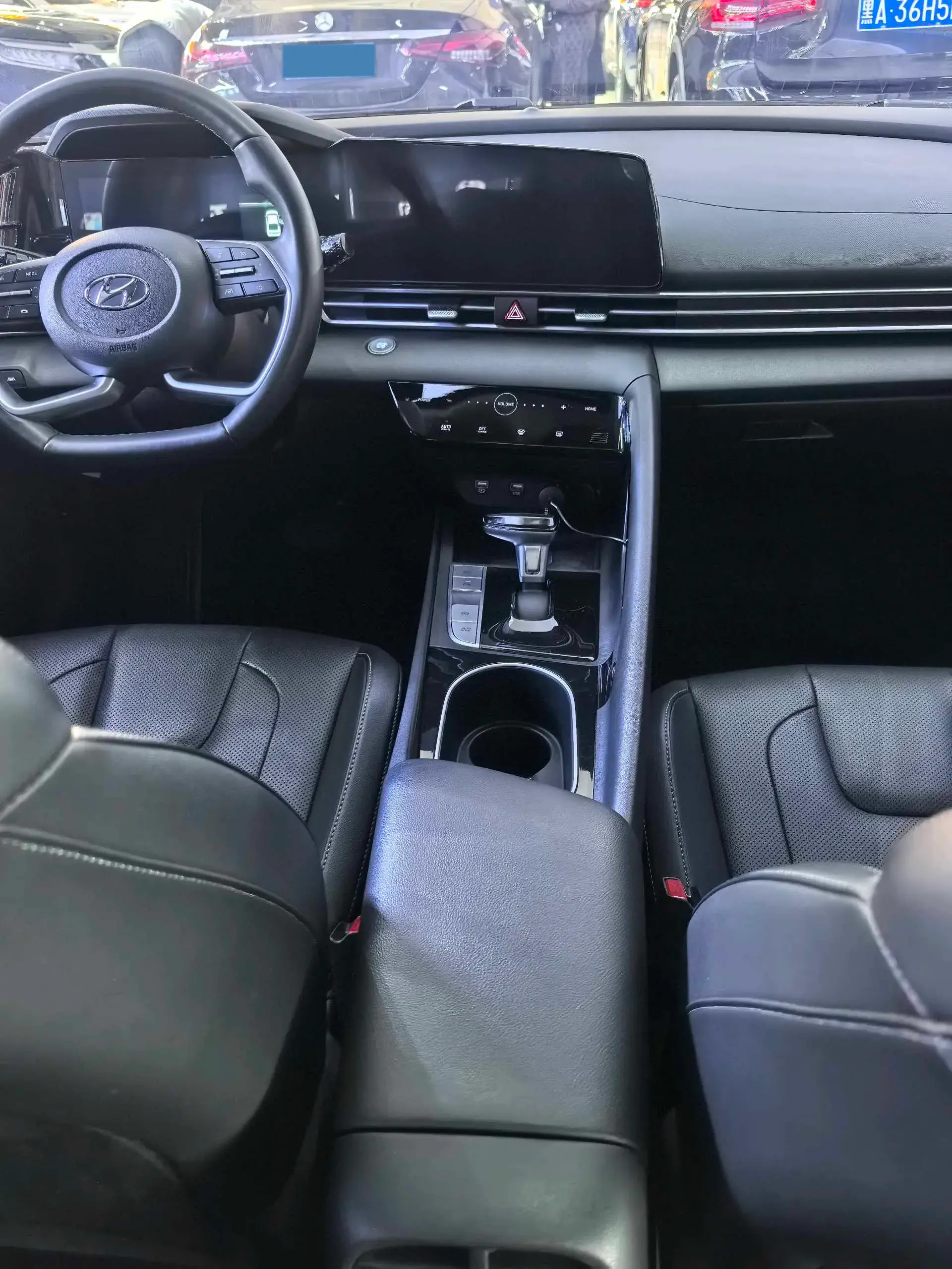 2022 HYUNDAI ELANTRA thumbnail 4