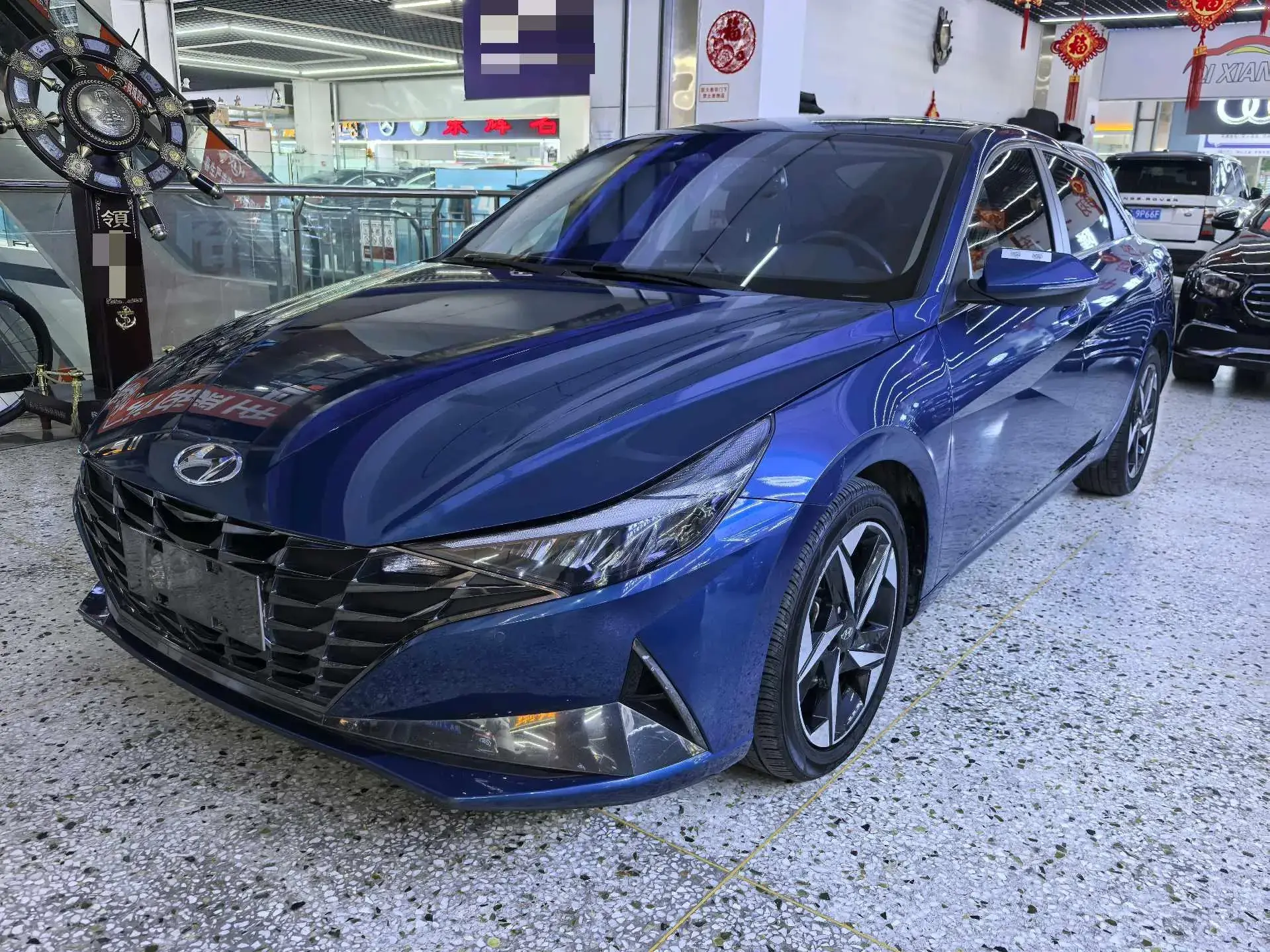 2022 HYUNDAI ELANTRA view 1