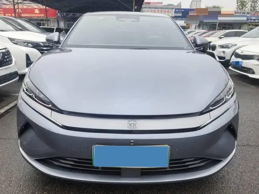 2025 BYD QINL thumbnail 2