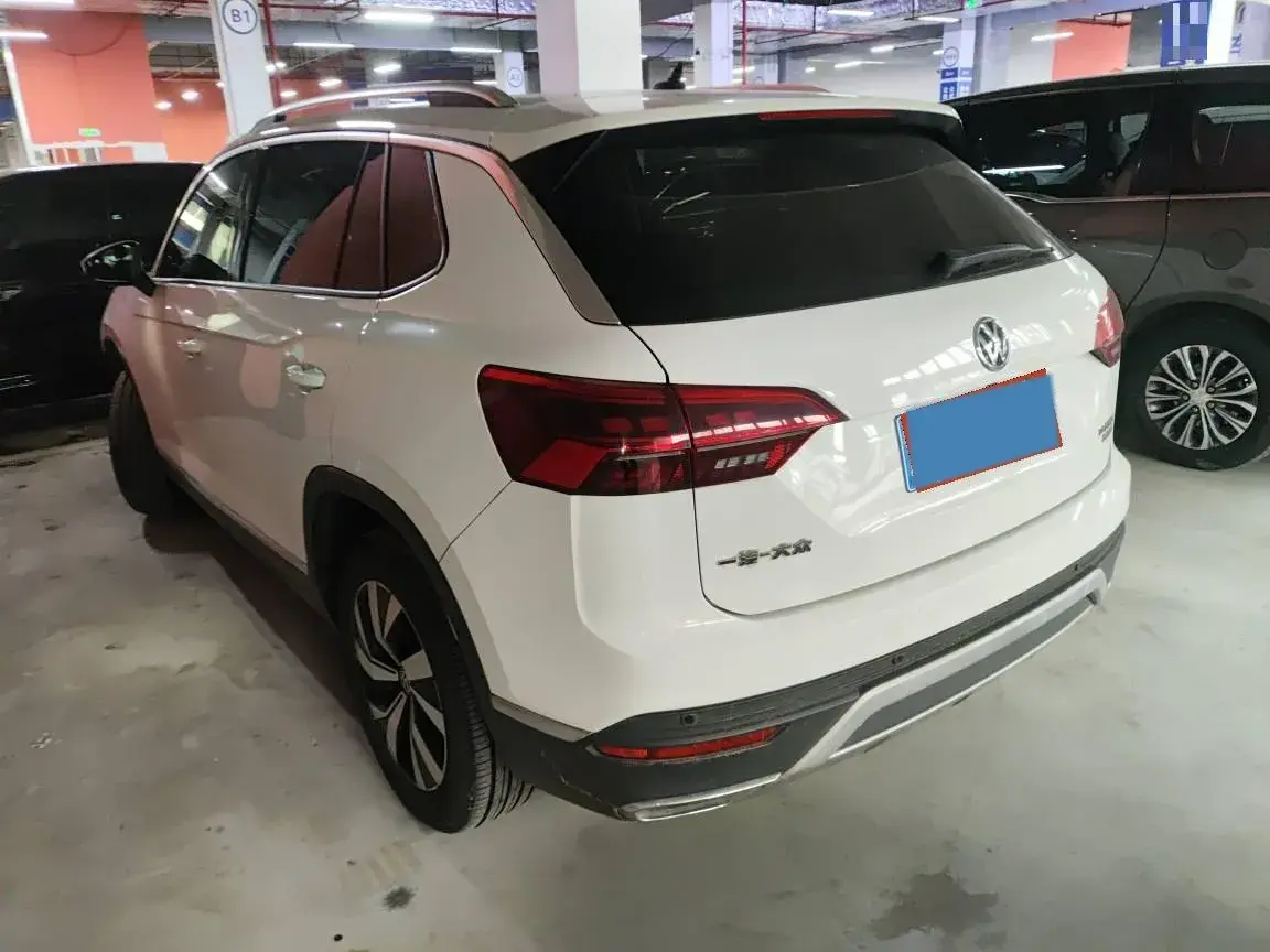 2019 VOLKSWAGEN TAYRON thumbnail 4