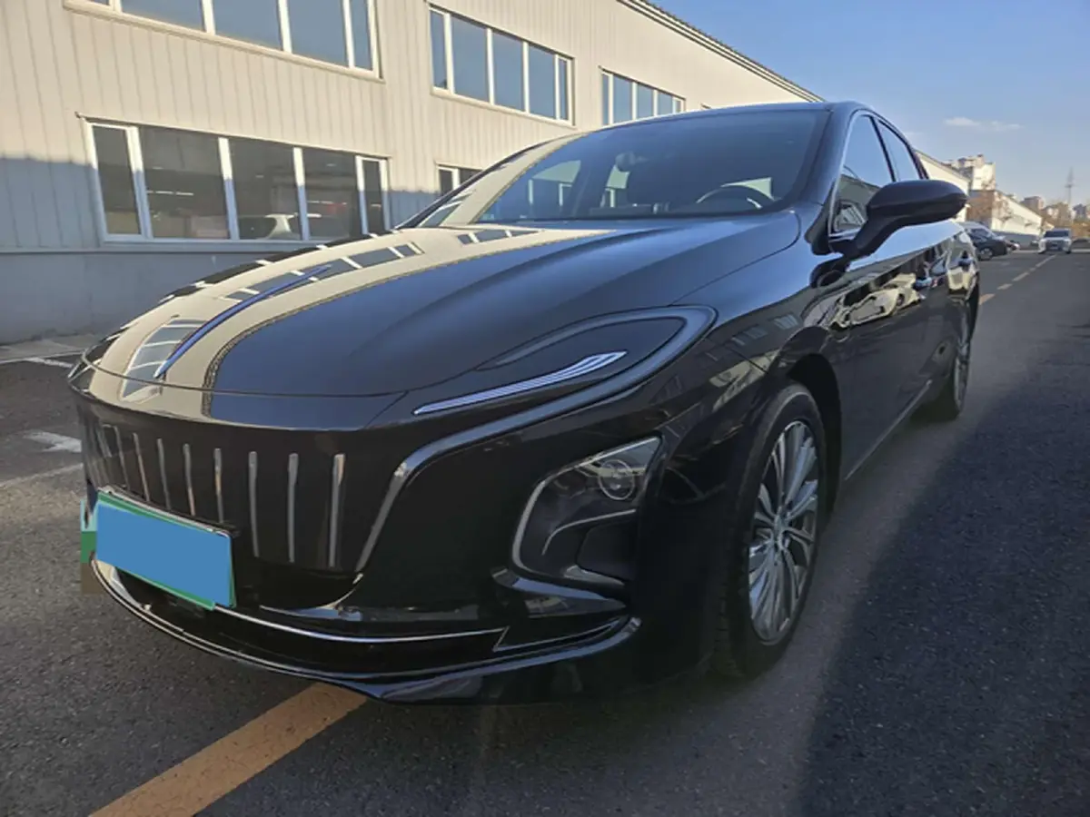 2023 HongQi E-QM5 BEV 74.9KWH