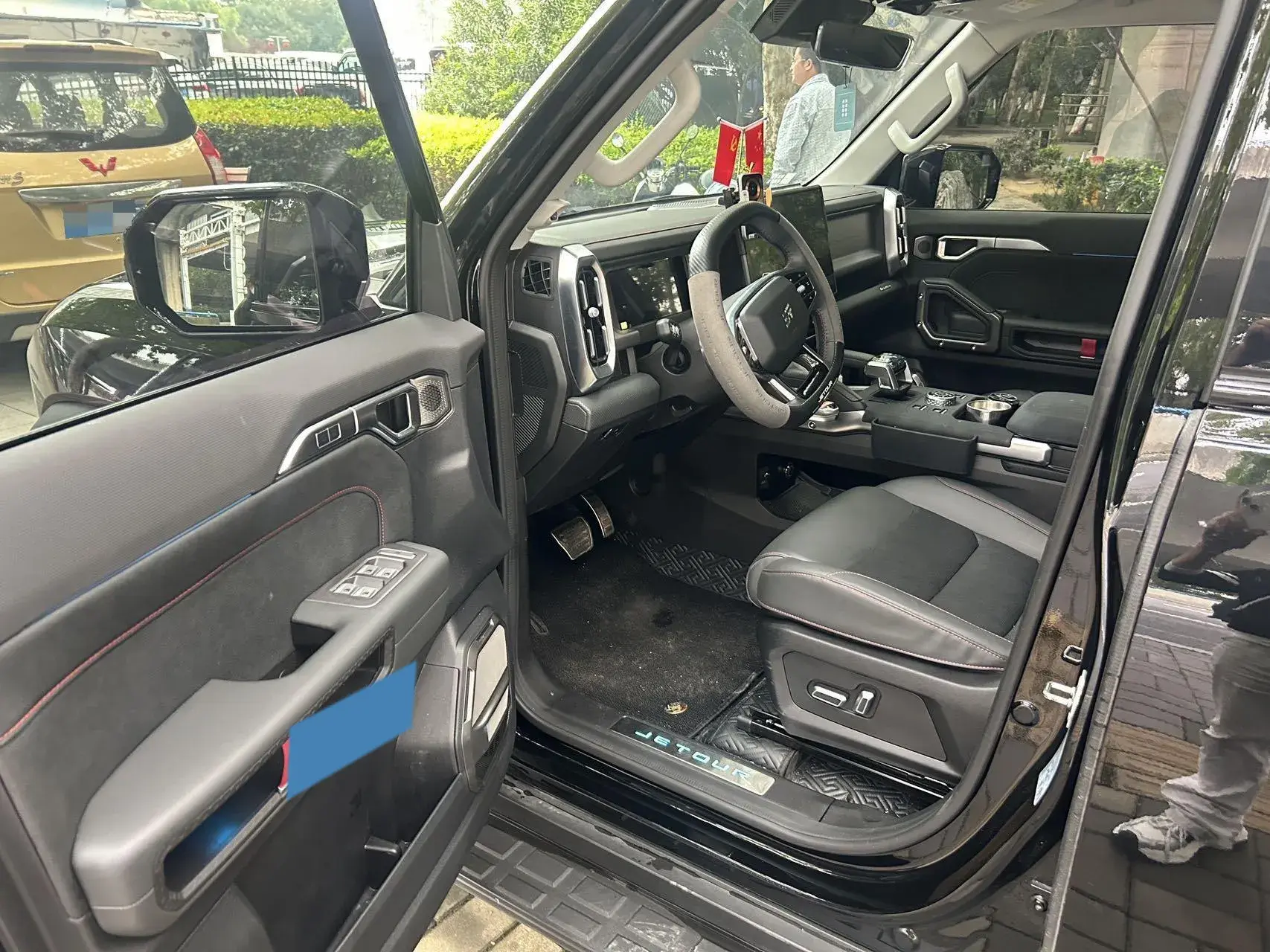 2023 JETOUR TRAVELLER thumbnail 4