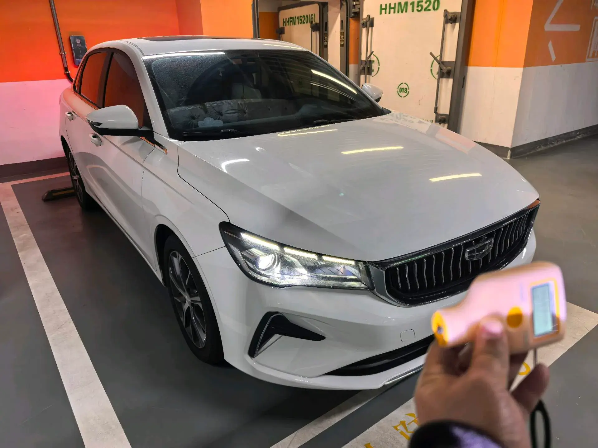 2023 GEELY EMGRAND thumbnail 3