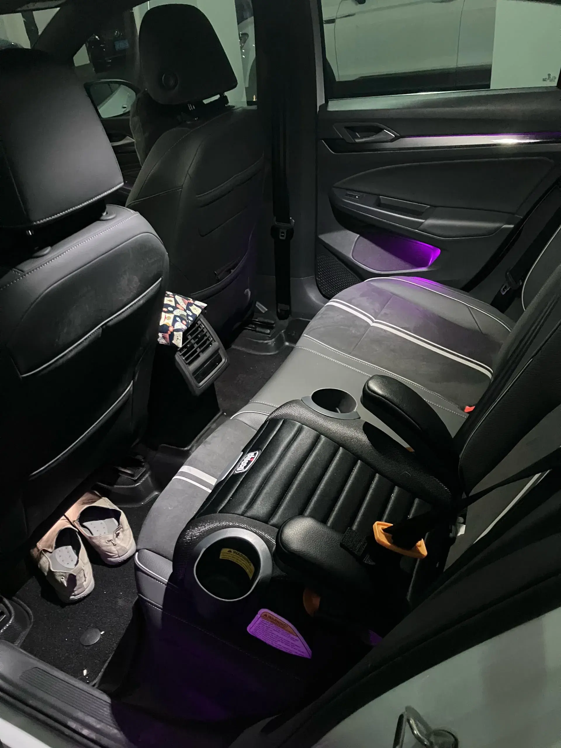 2021 VOLKSWAGEN GOLF thumbnail 3