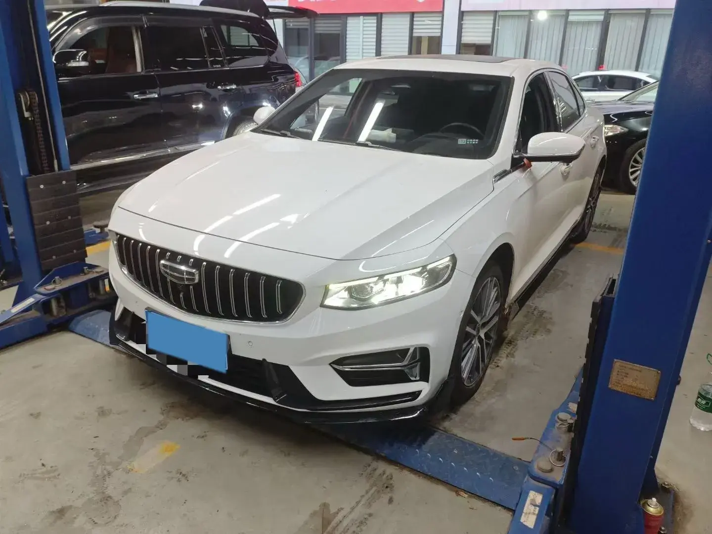 2023 GEELY PREFACE thumbnail 2