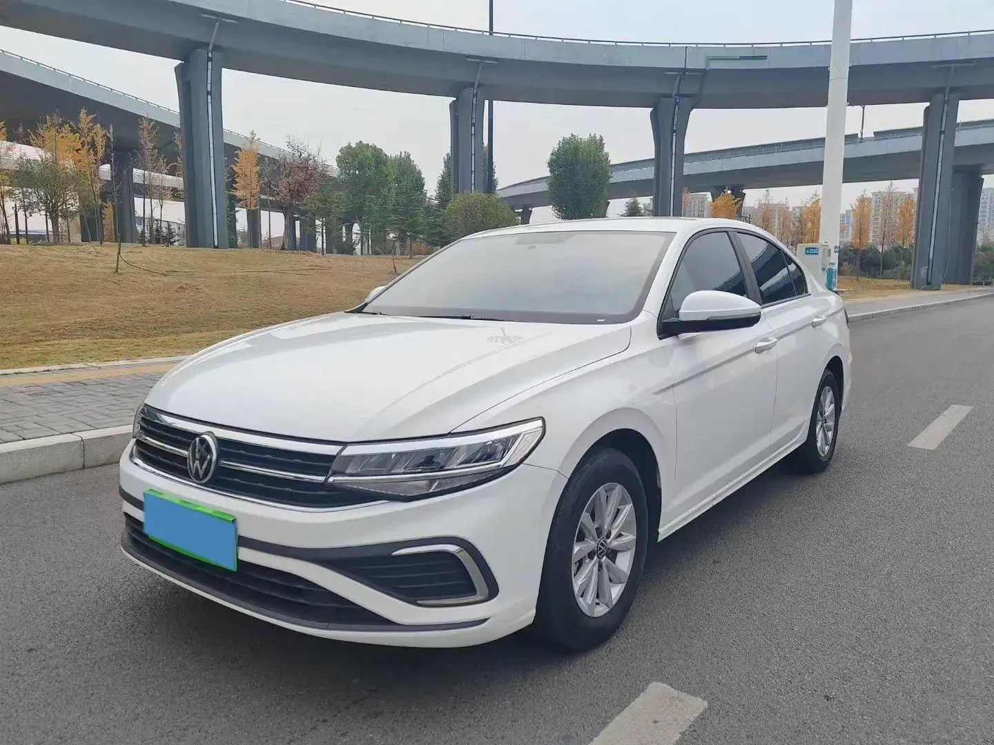 2023 VOLKSWAGEN BORA view 1