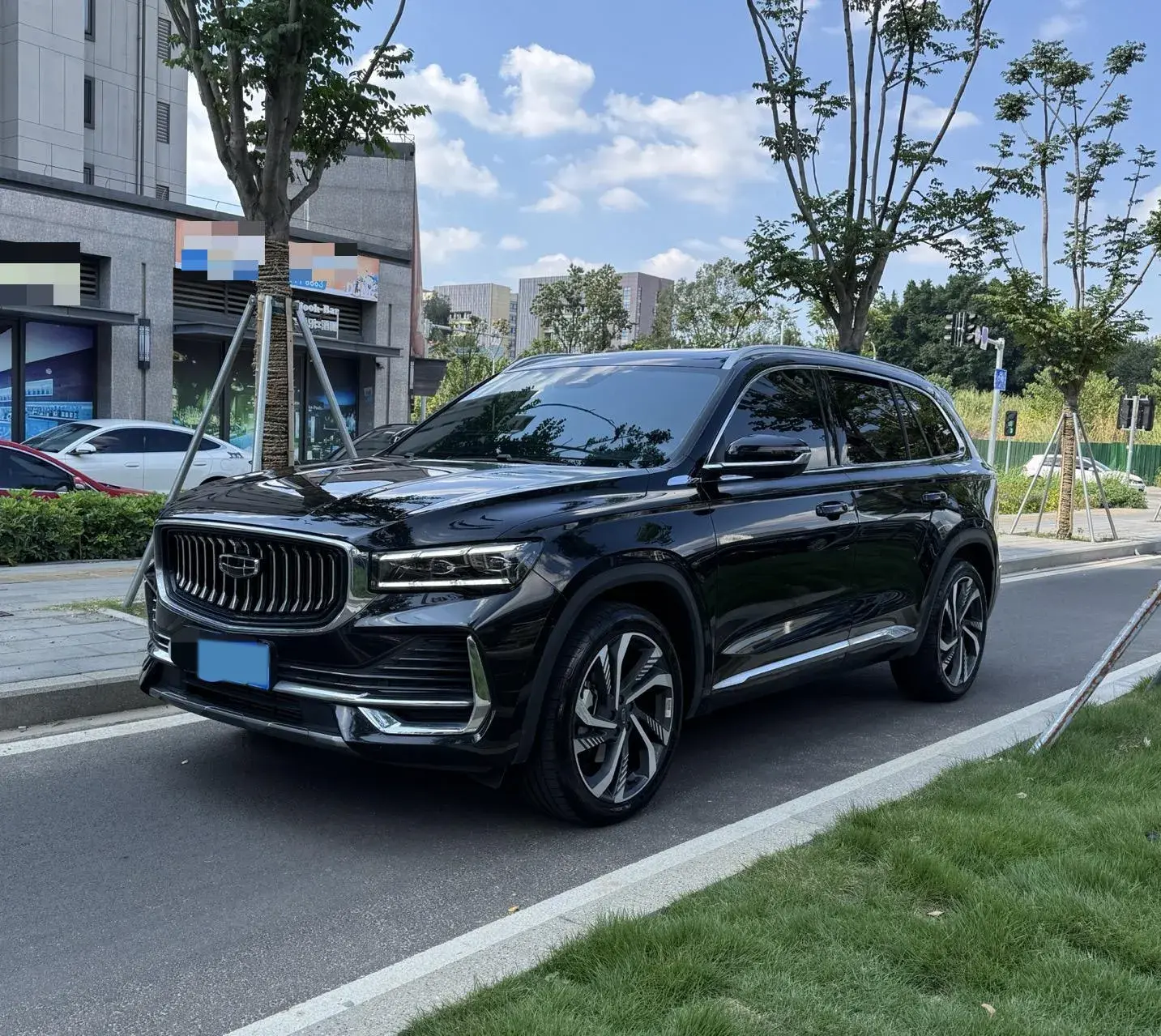 2024 GEELY MONJARO view 1