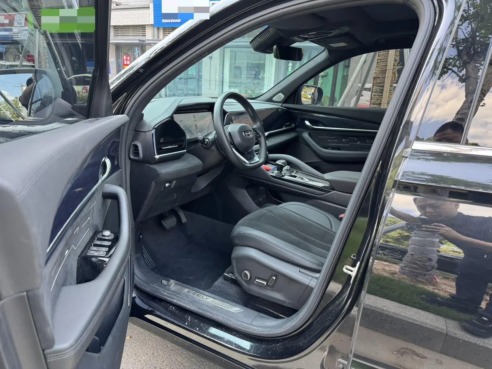 2024 GEELY MONJARO thumbnail 4