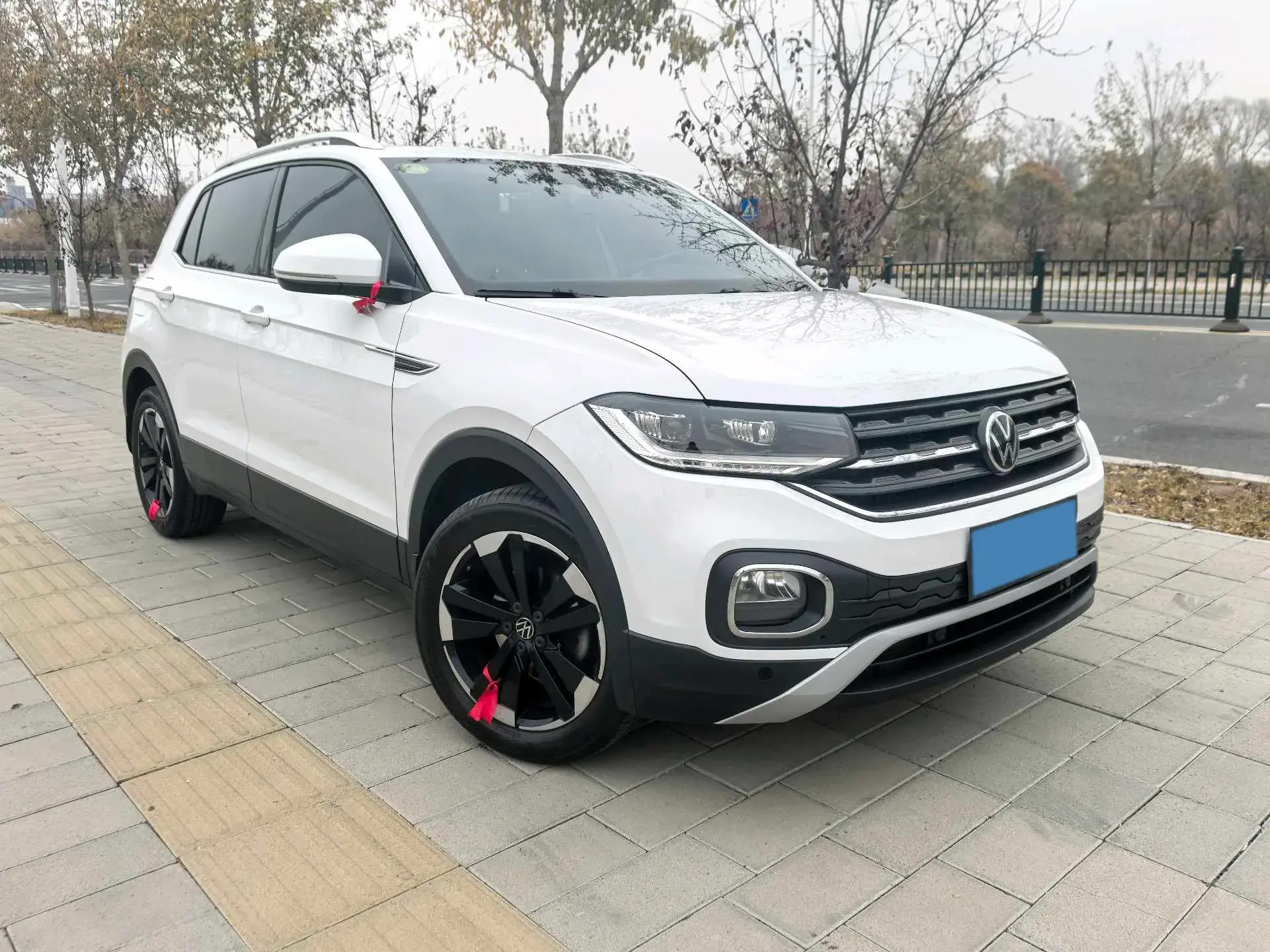 2021 VOLKSWAGEN TACQUA thumbnail 3