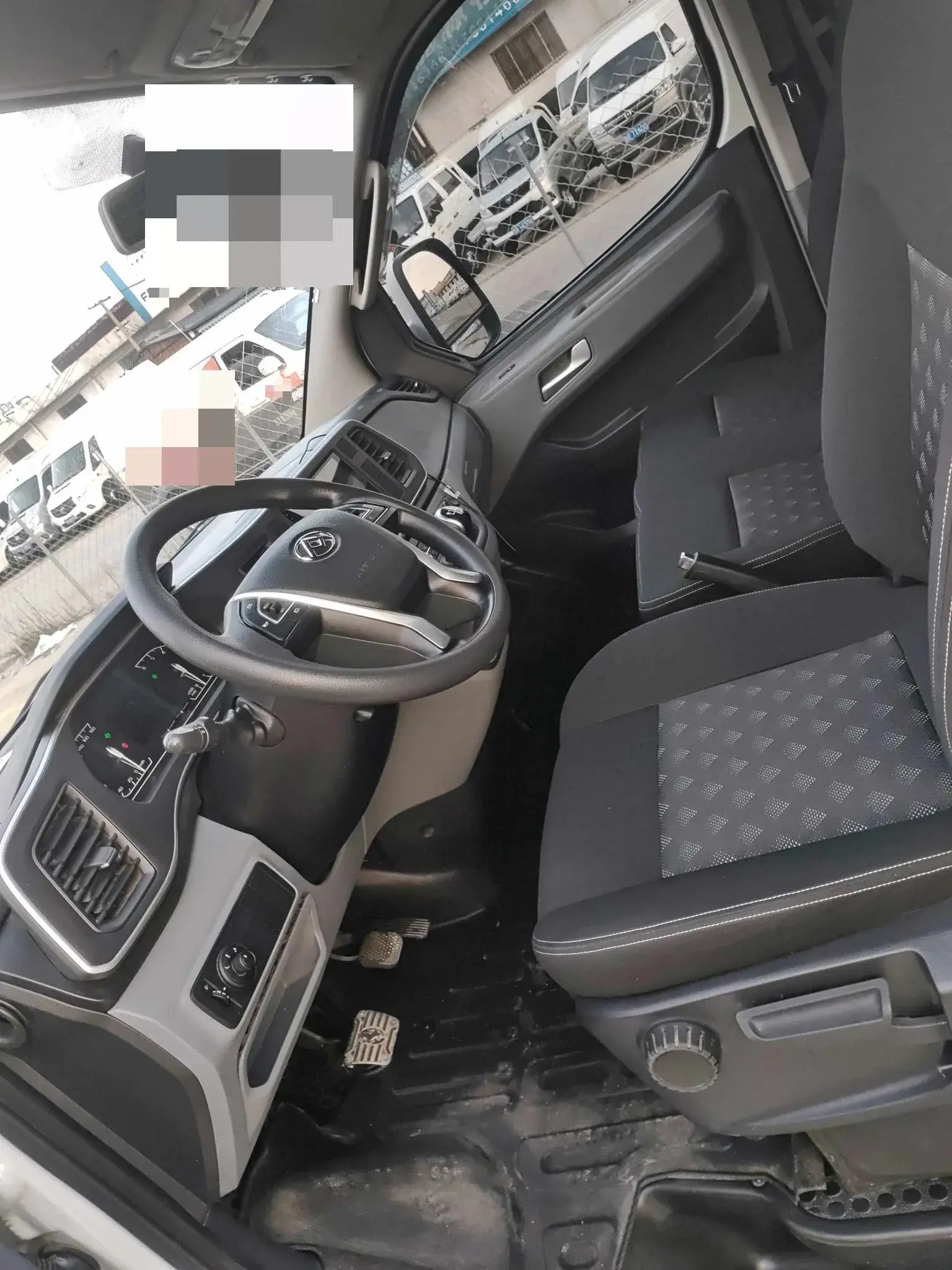 2023 MAXUS XINTU thumbnail 4