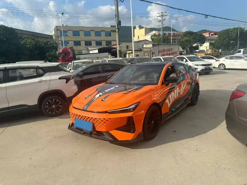 2024 ChangAn UNI-V 1.5T 188HP L4 7DCT