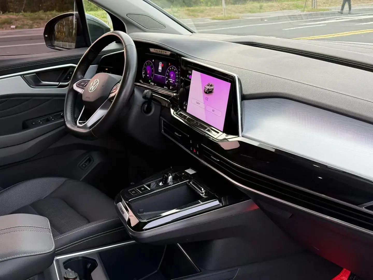 2021 VOLKSWAGEN TALAGON thumbnail 3