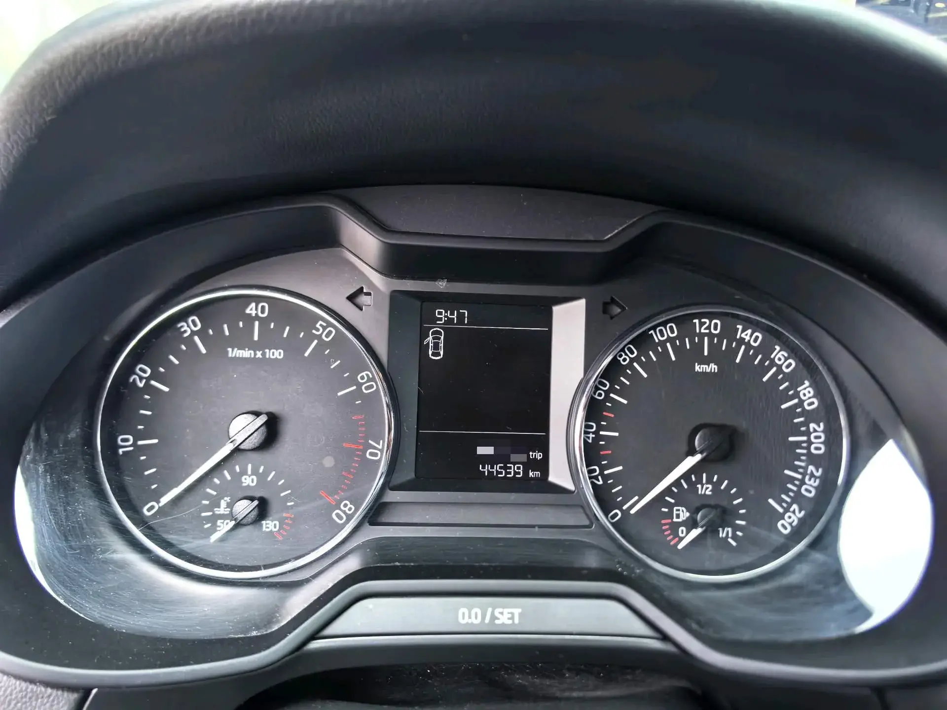 2017 SKODA OCTAVIA thumbnail 4