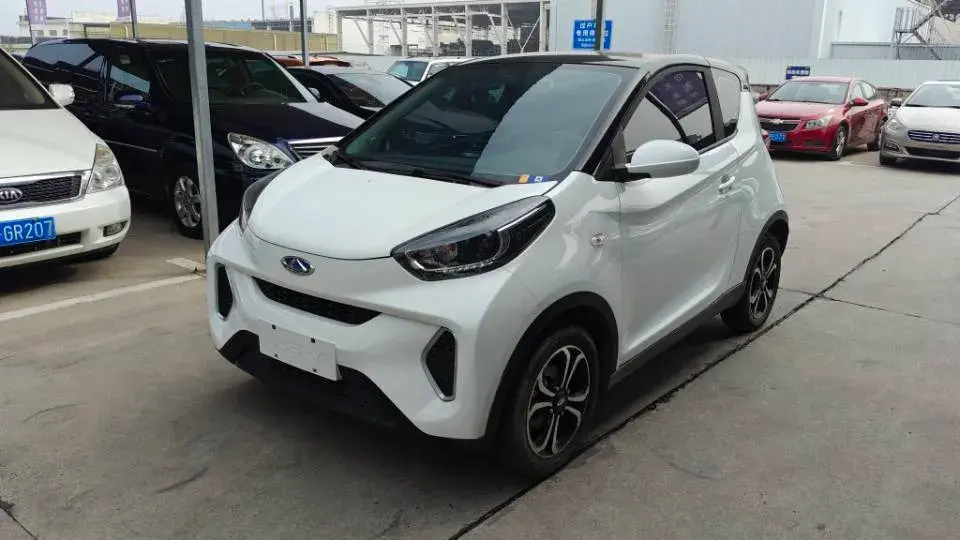 2021 CHERY LITTLE view 1