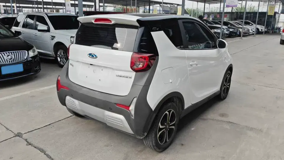 2021 CHERY LITTLE thumbnail 4