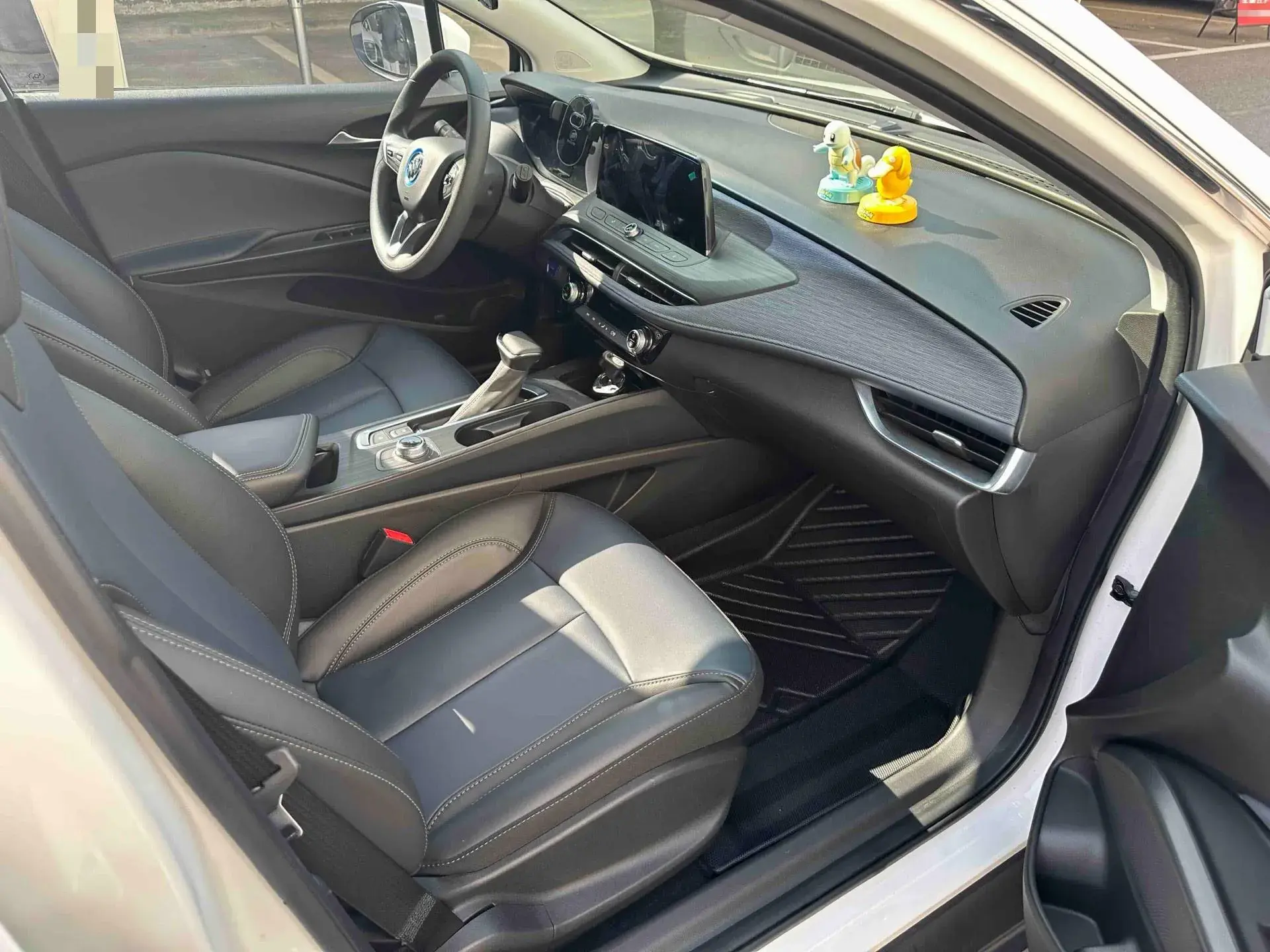 2022 BUICK VELITE thumbnail 2