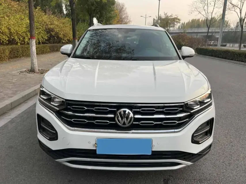 2020 VOLKSWAGEN TAYRON thumbnail 2