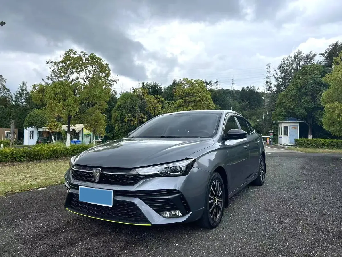 2021 Roewe i5 1.5L 120HP L4 5MT