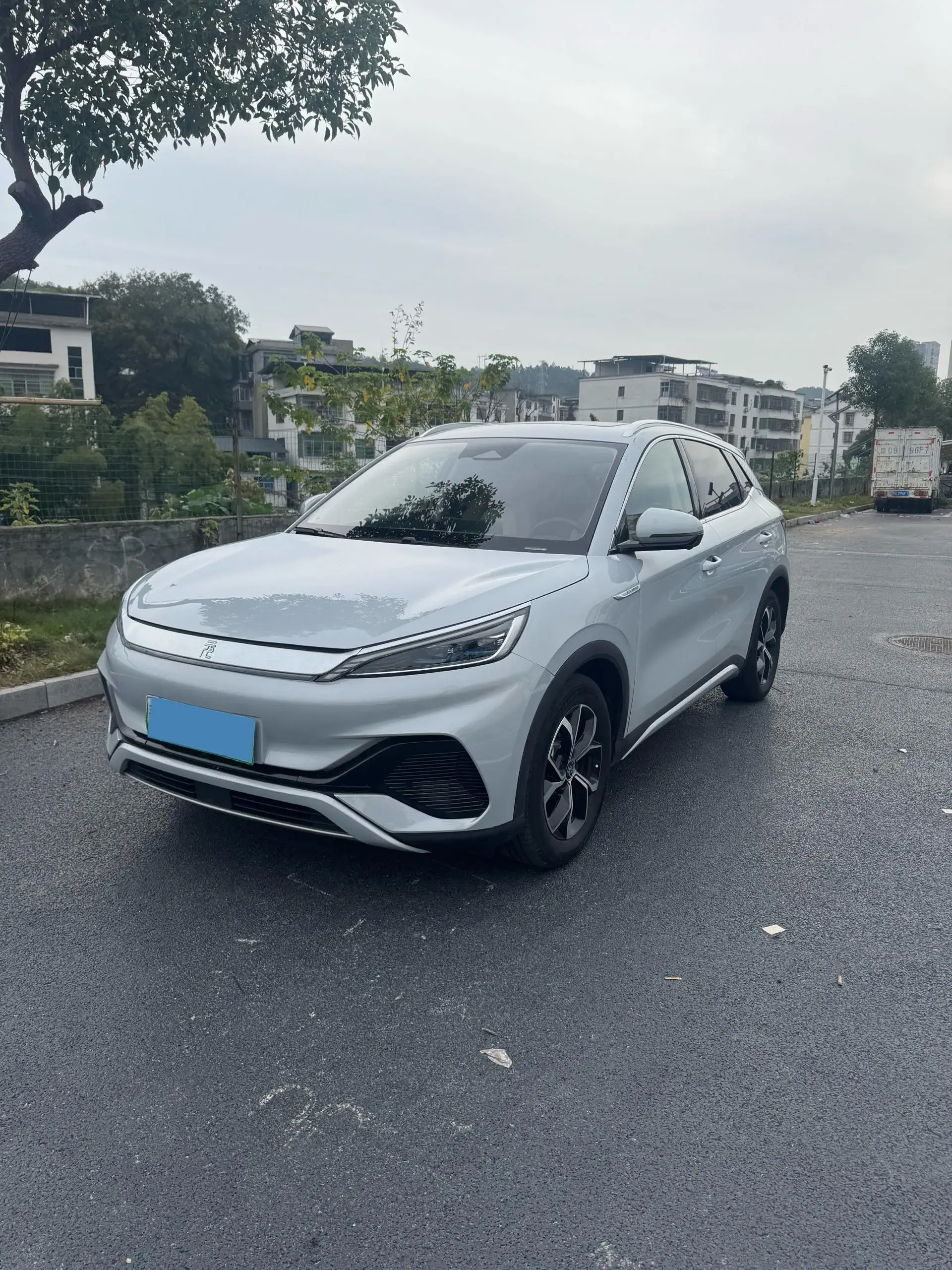 2023 BYD YUAN view 1