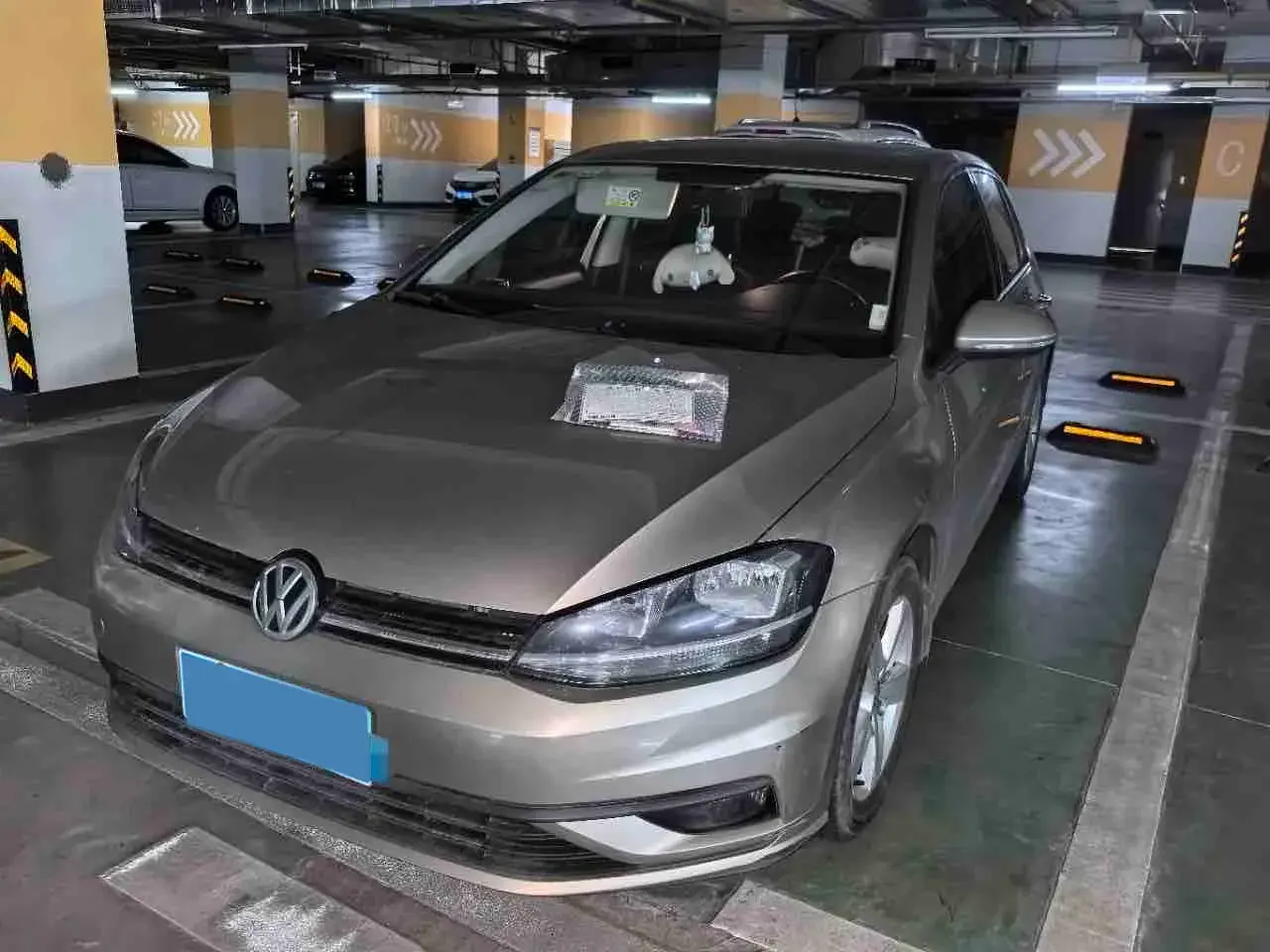 2018 VOLKSWAGEN GOLF view 1