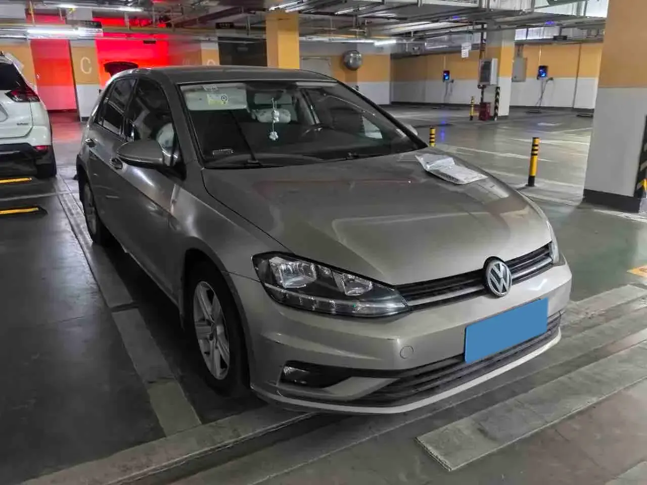 2018 VOLKSWAGEN GOLF thumbnail 2