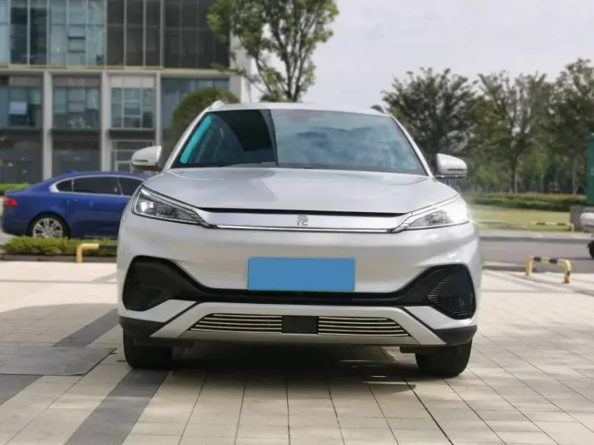 2022 BYD YUAN thumbnail 2