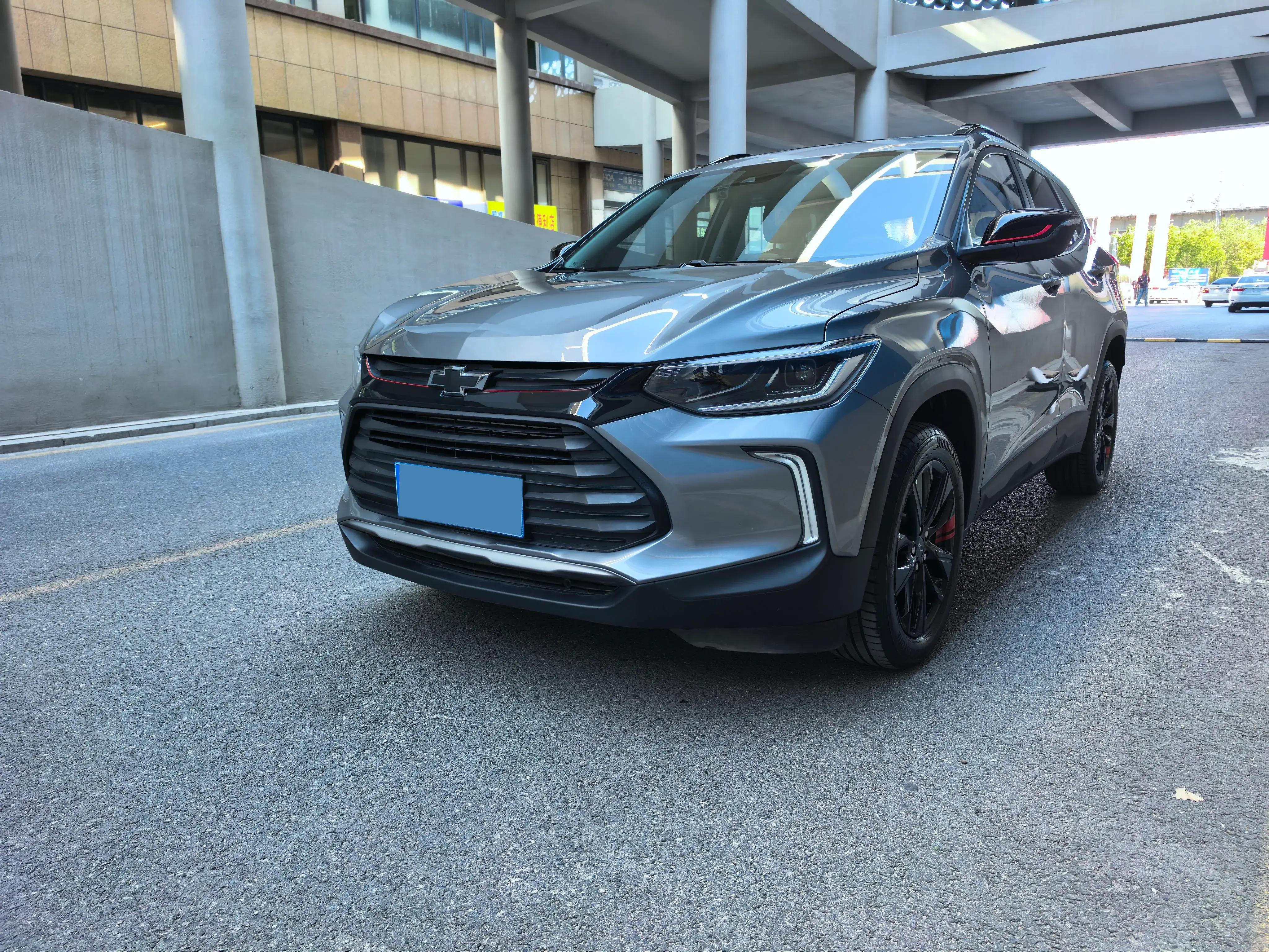 2019 CHEVROLET TRAX view 1