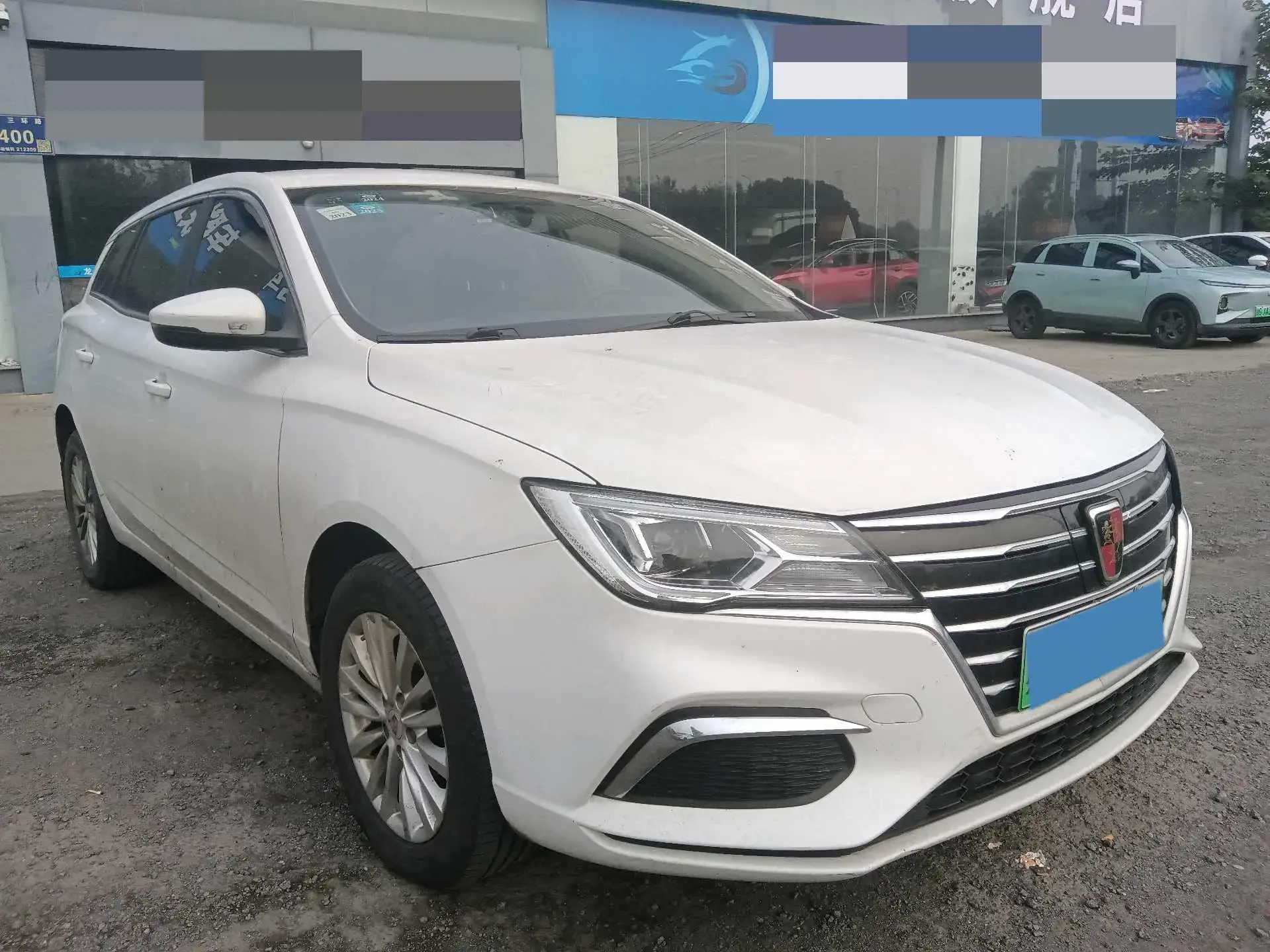 2019 ROEWE EI5 thumbnail 2