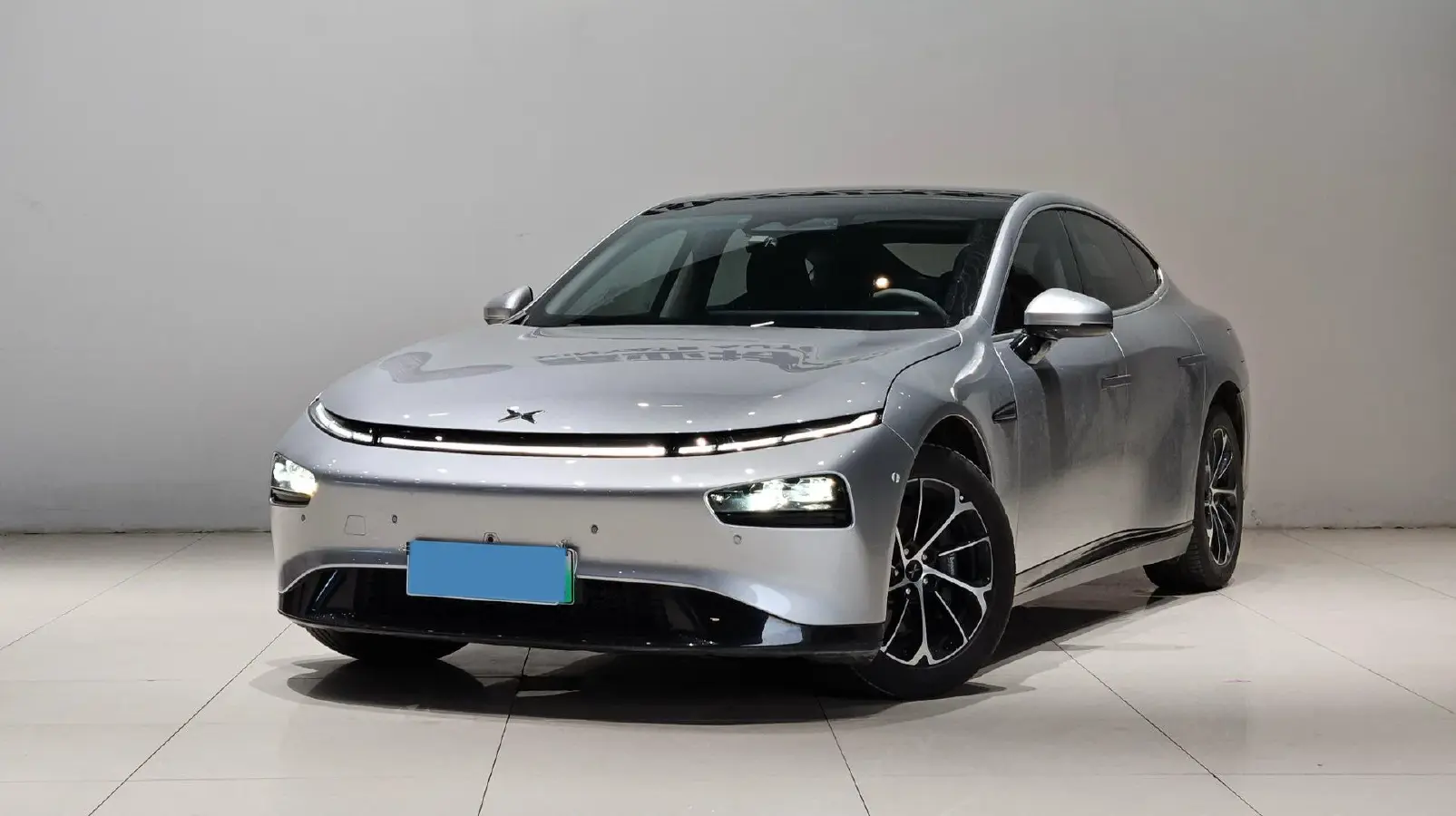 2022 Xpeng P7 BEV 60.2KWH