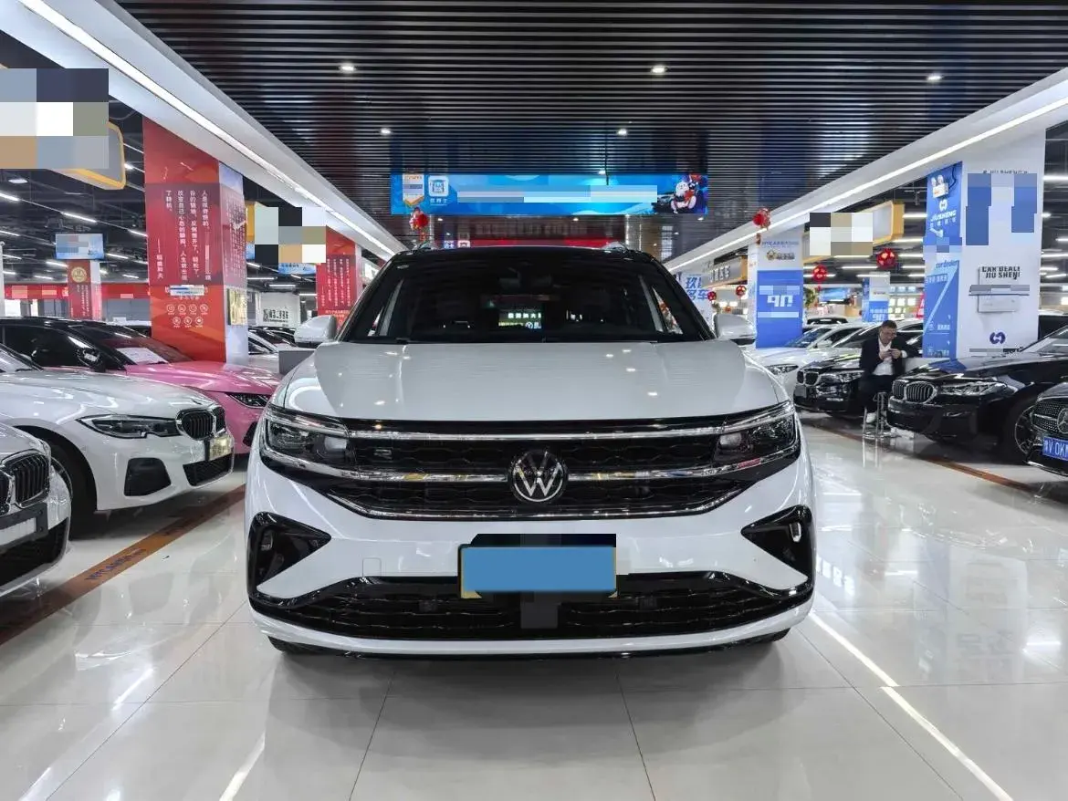 2023 VOLKSWAGEN TALAGON thumbnail 2