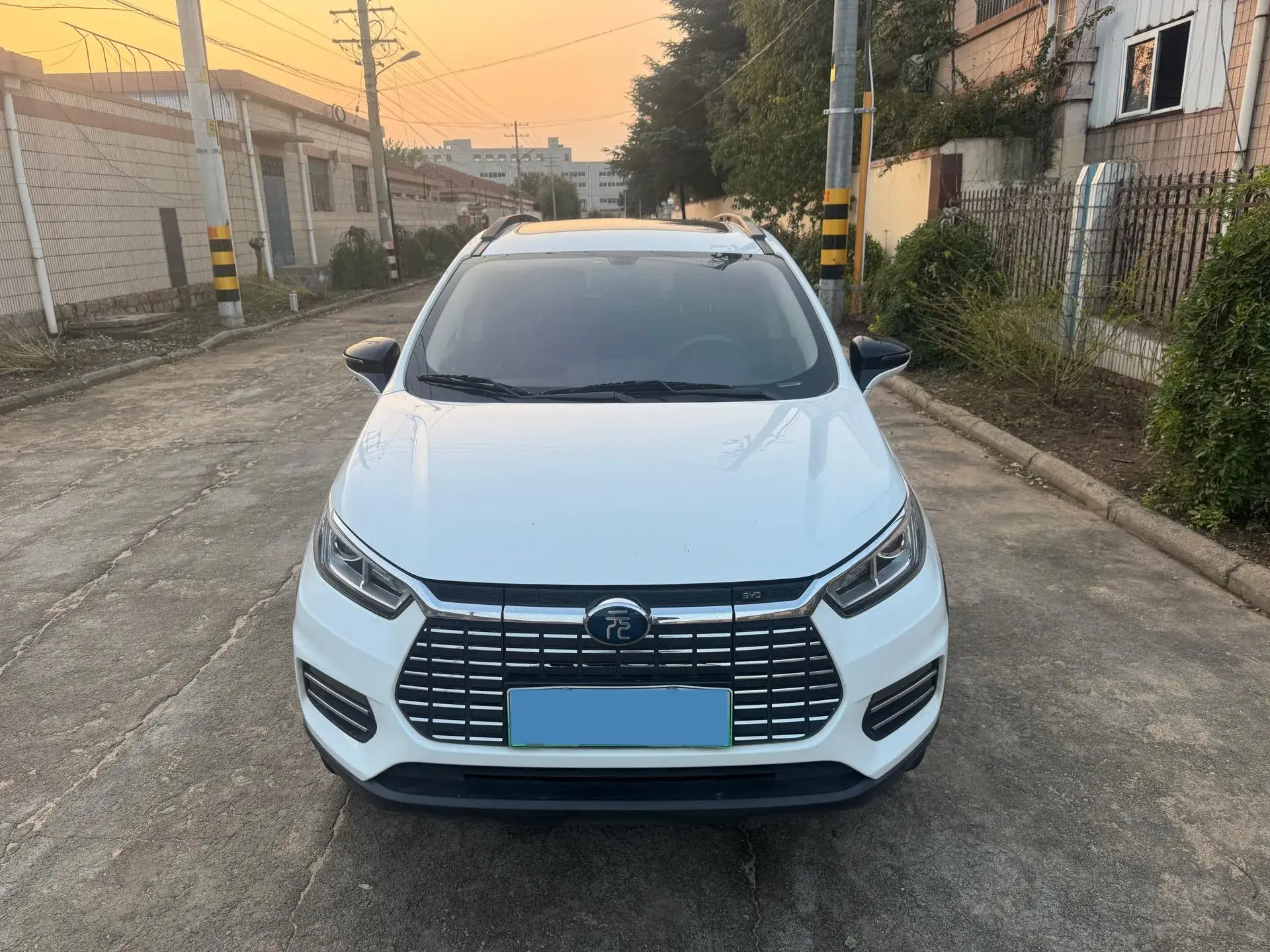 2018 BYD YUAN thumbnail 2