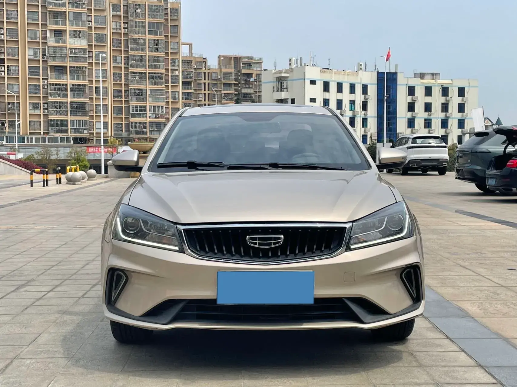 2021 GEELY EMGRAND thumbnail 2