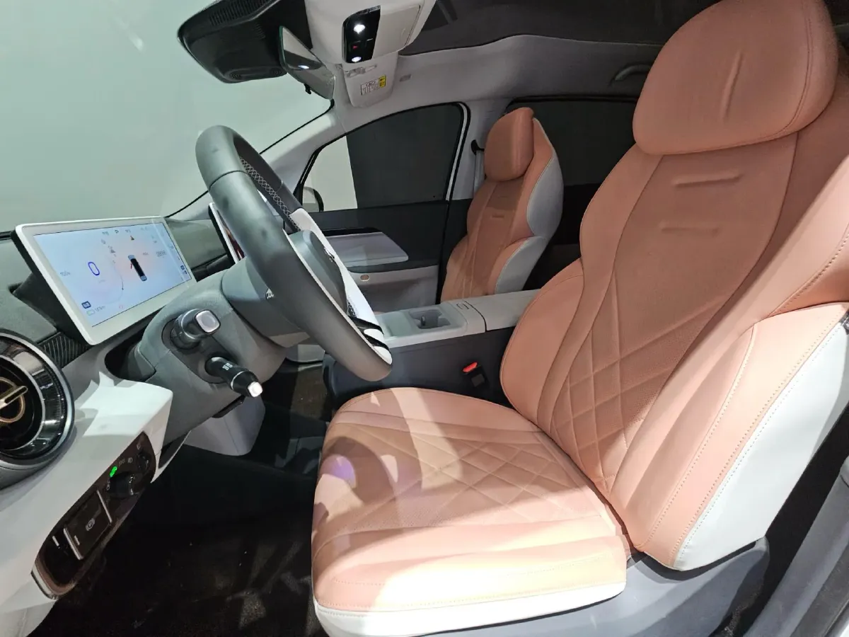 2024 ARCFOX KAOLA BEV 58.8KWH,autocango,china used car exporter,china ev exporter,chinese used car exporter,chinese used ev exporter