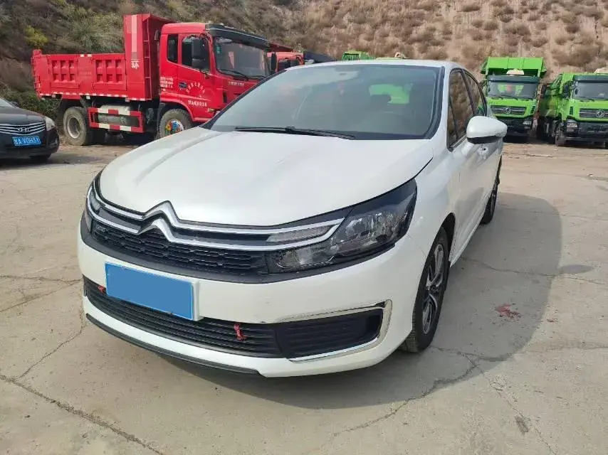 2019 Citroen C4L 1.2T 136HP L3 6AT