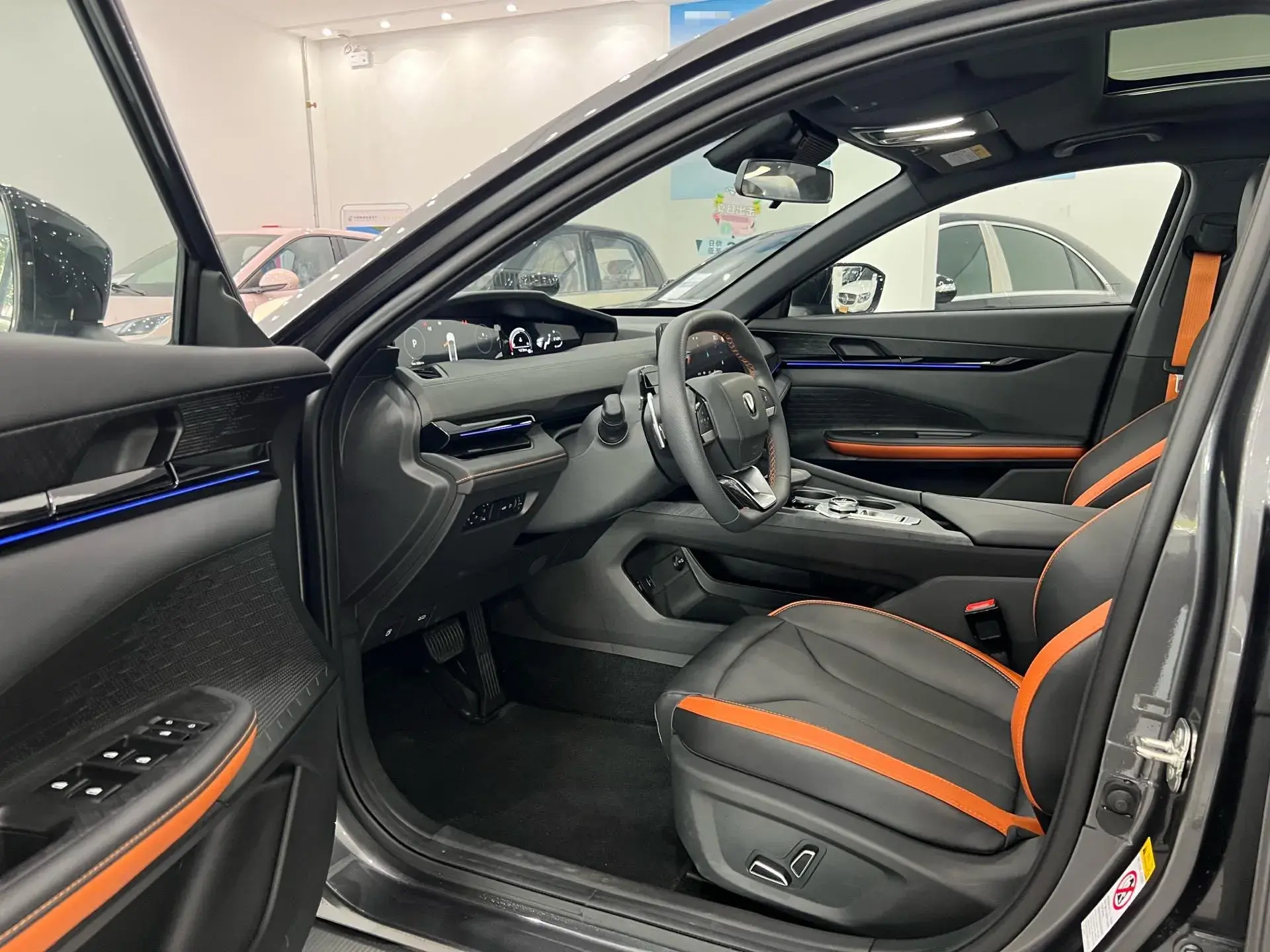 2023 CHANGAN UNI-V thumbnail 4