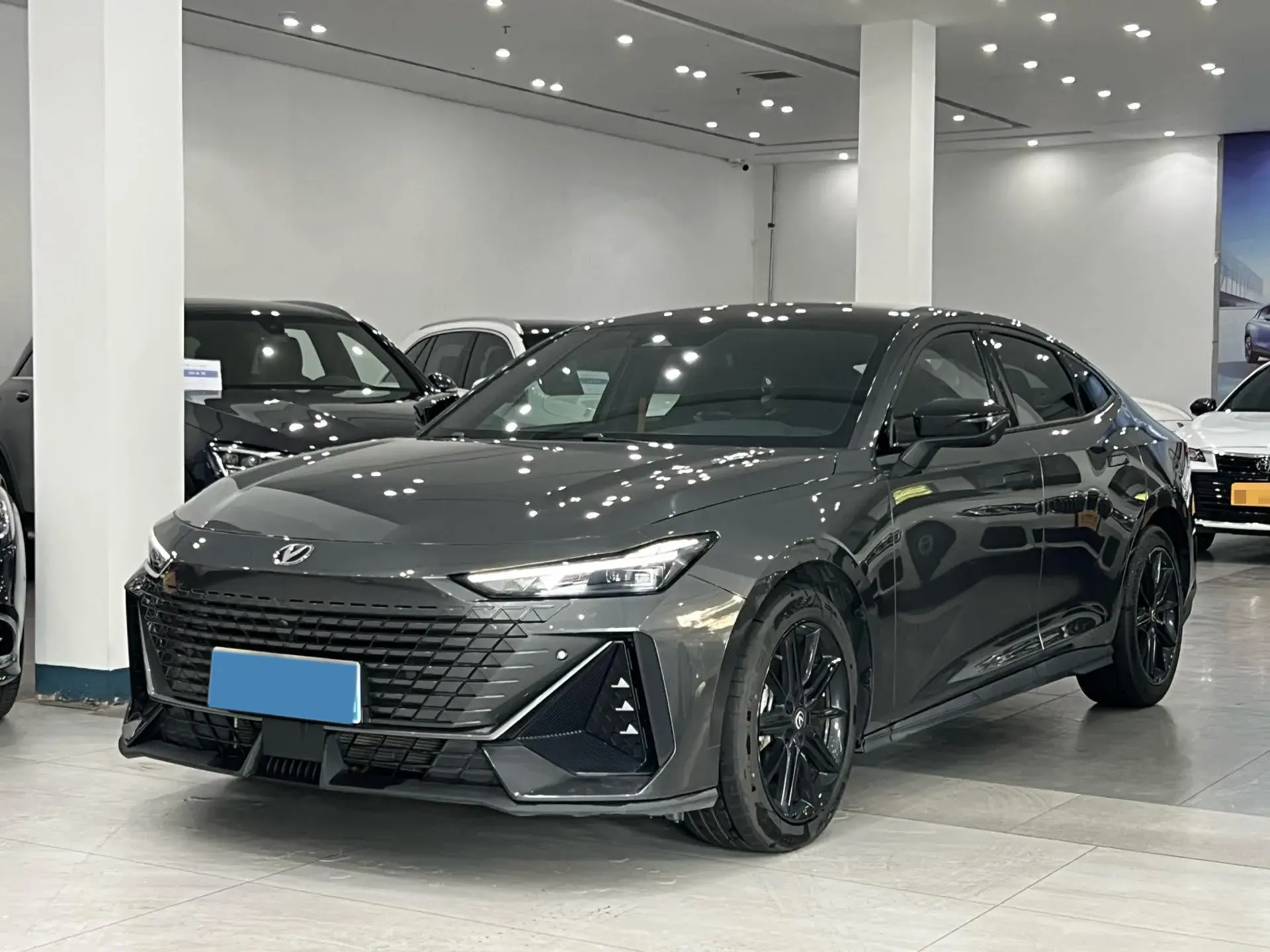 2023 CHANGAN UNI-V view 1