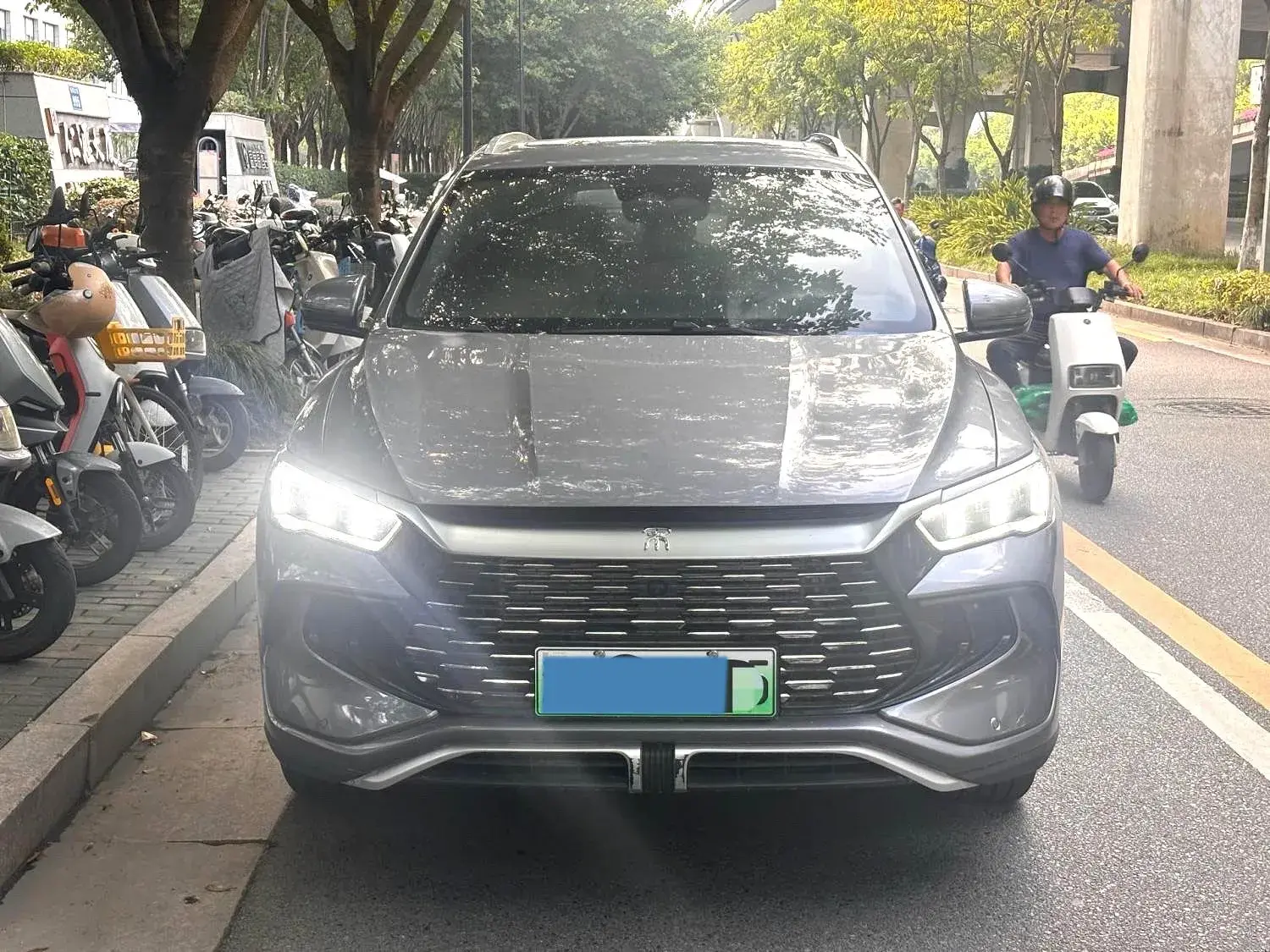 2023 BYD SONG thumbnail 2