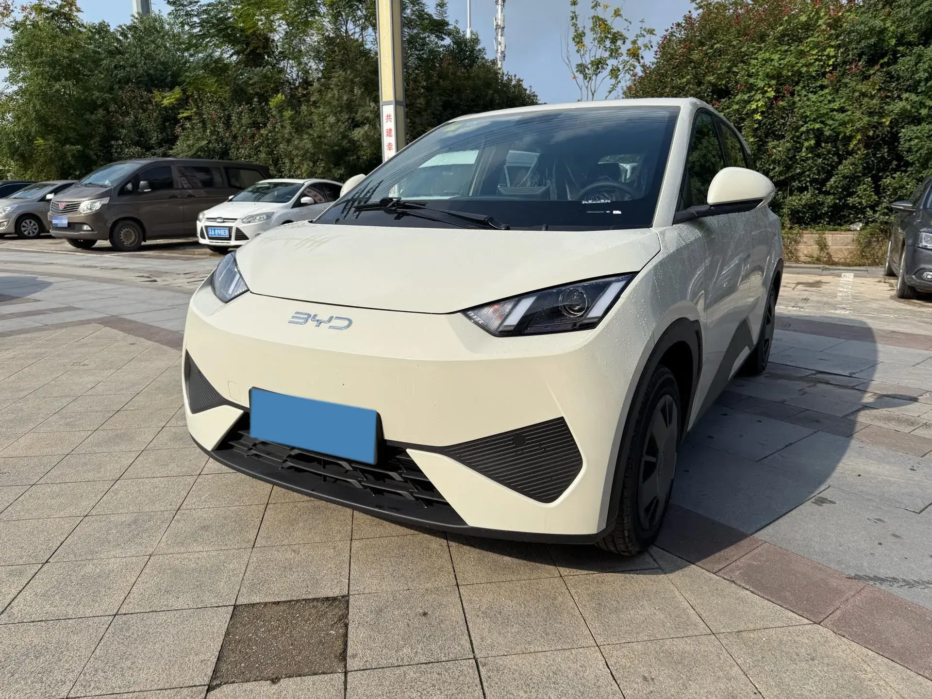 2025 BYD SEAGULL view 1