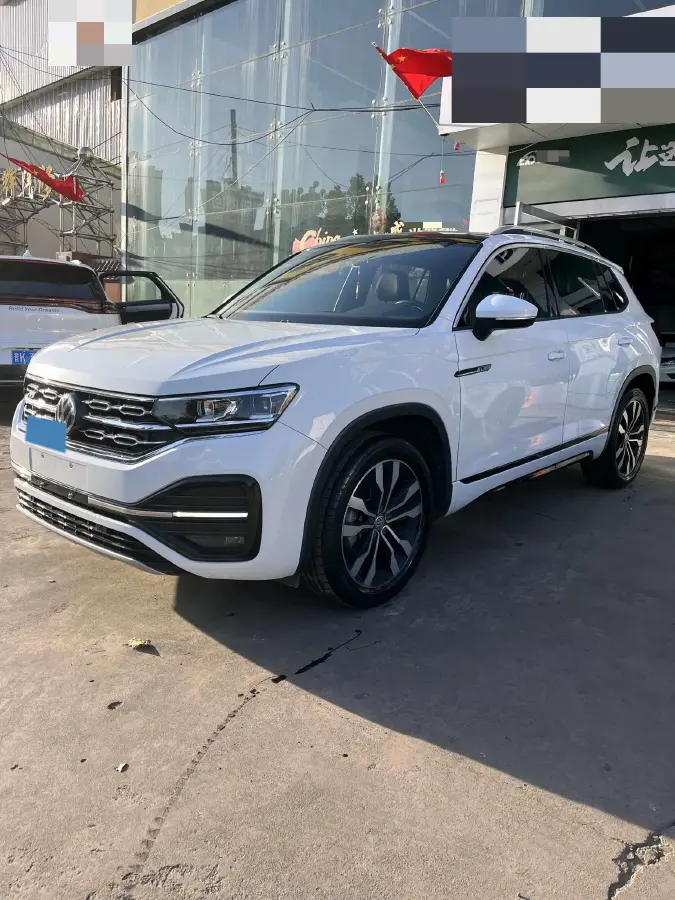 2019 Volkswagen Tayron 2.0T 220HP L4 7DCT